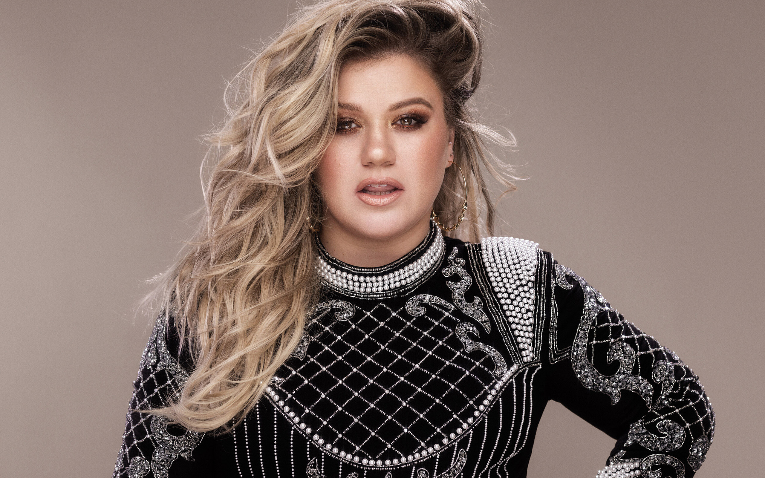 Kelly Clarkson, Famous American singer, Portrait goodness, High-resolution wallpapers, 2560x1600 HD Desktop