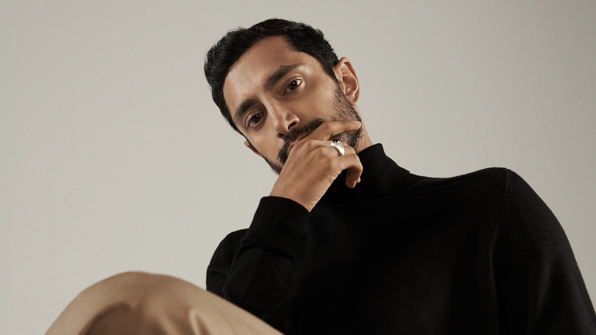 Riz Ahmed, Mogul Mowgli, Leading man, Variety, 1920x1080 Full HD Desktop