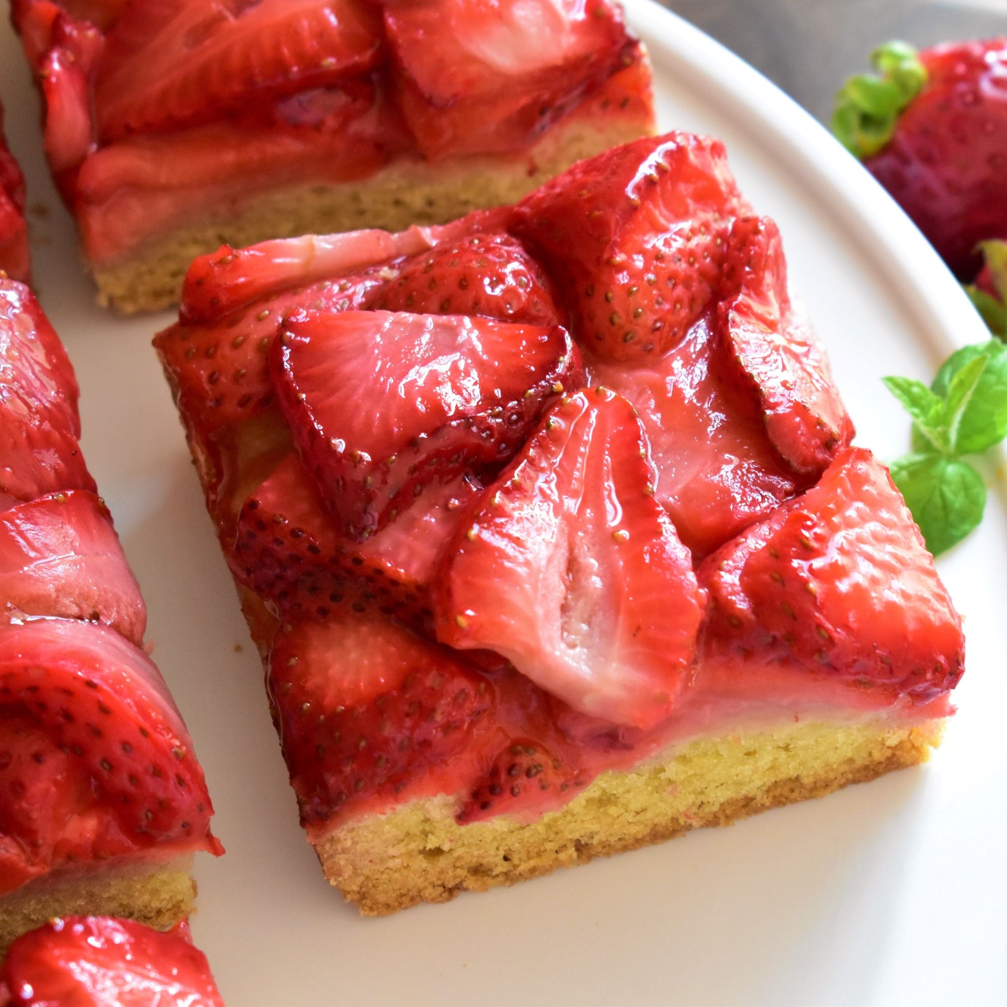 Strawberry, Shortbread bars, Allrecipes, Food, 2000x2000 HD Phone