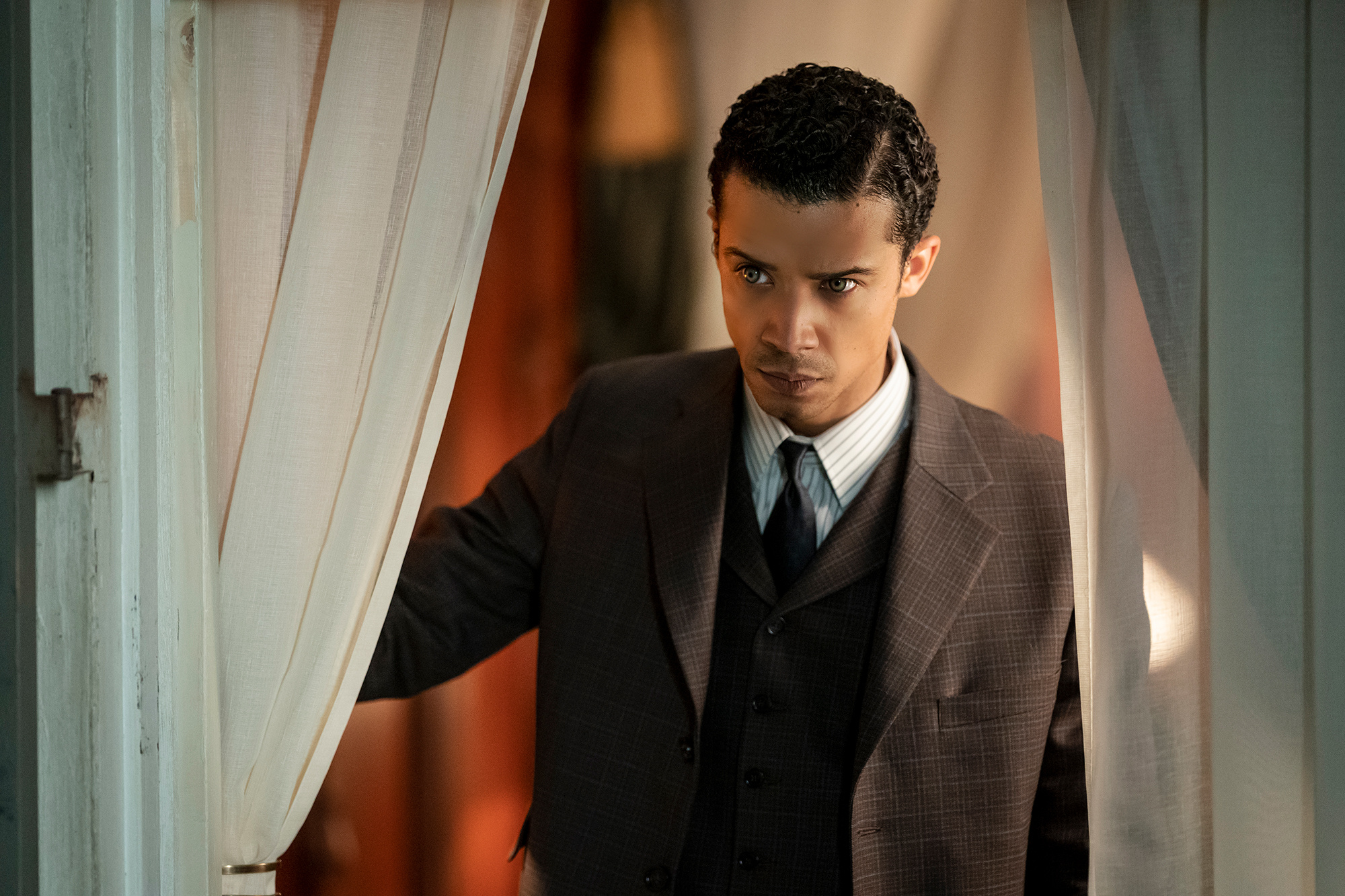 Jacob Anderson, Interview with the Vampire TV show, 2000x1340 HD Desktop