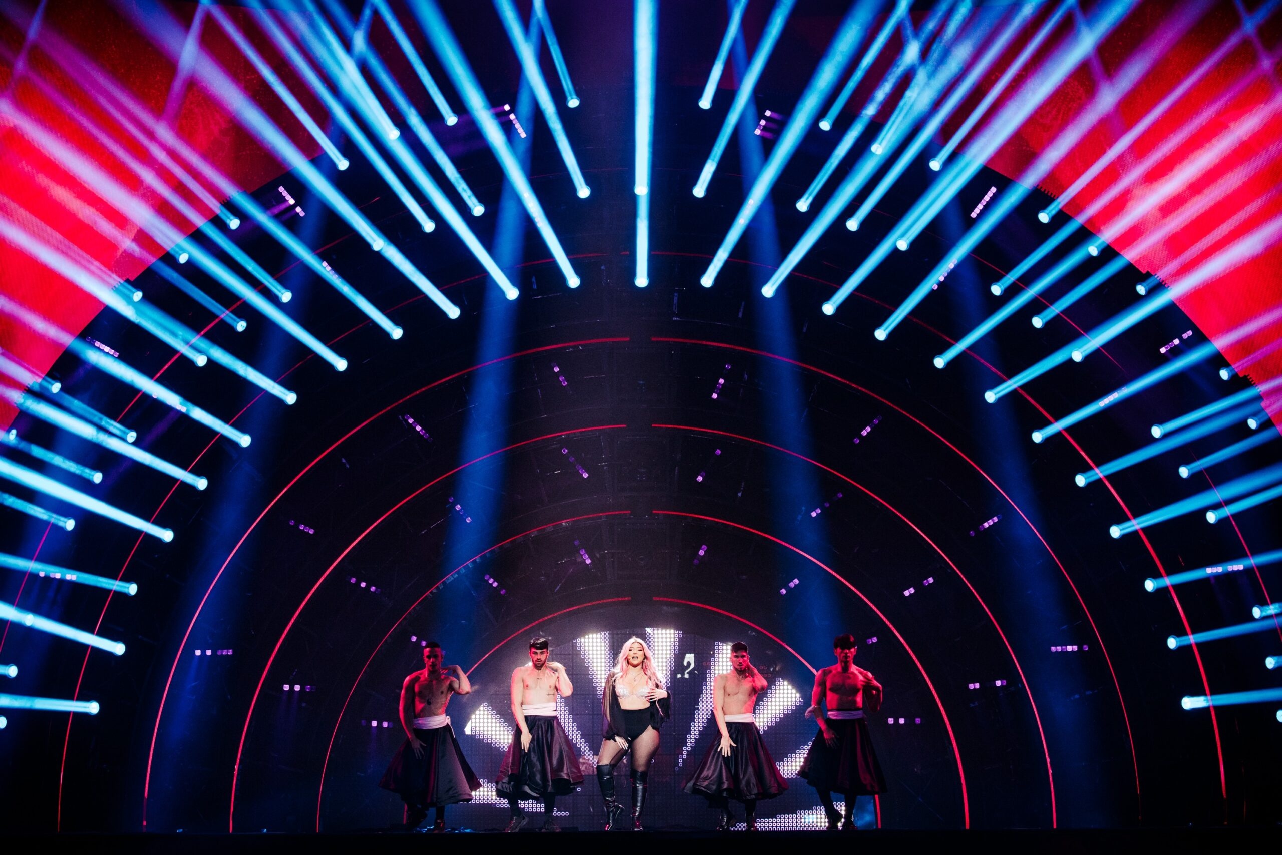 Ronela Hajati, Eurovision, Rehearsal, Video, 2560x1710 HD Desktop