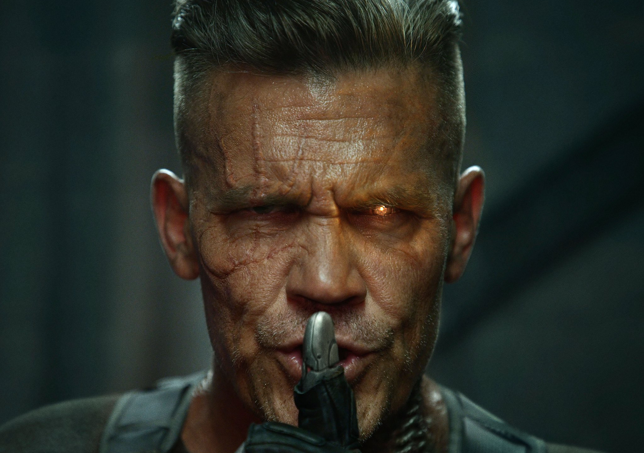 Josh Brolin, Cable character, HD wallpaper, Powerful image, 2050x1440 HD Desktop