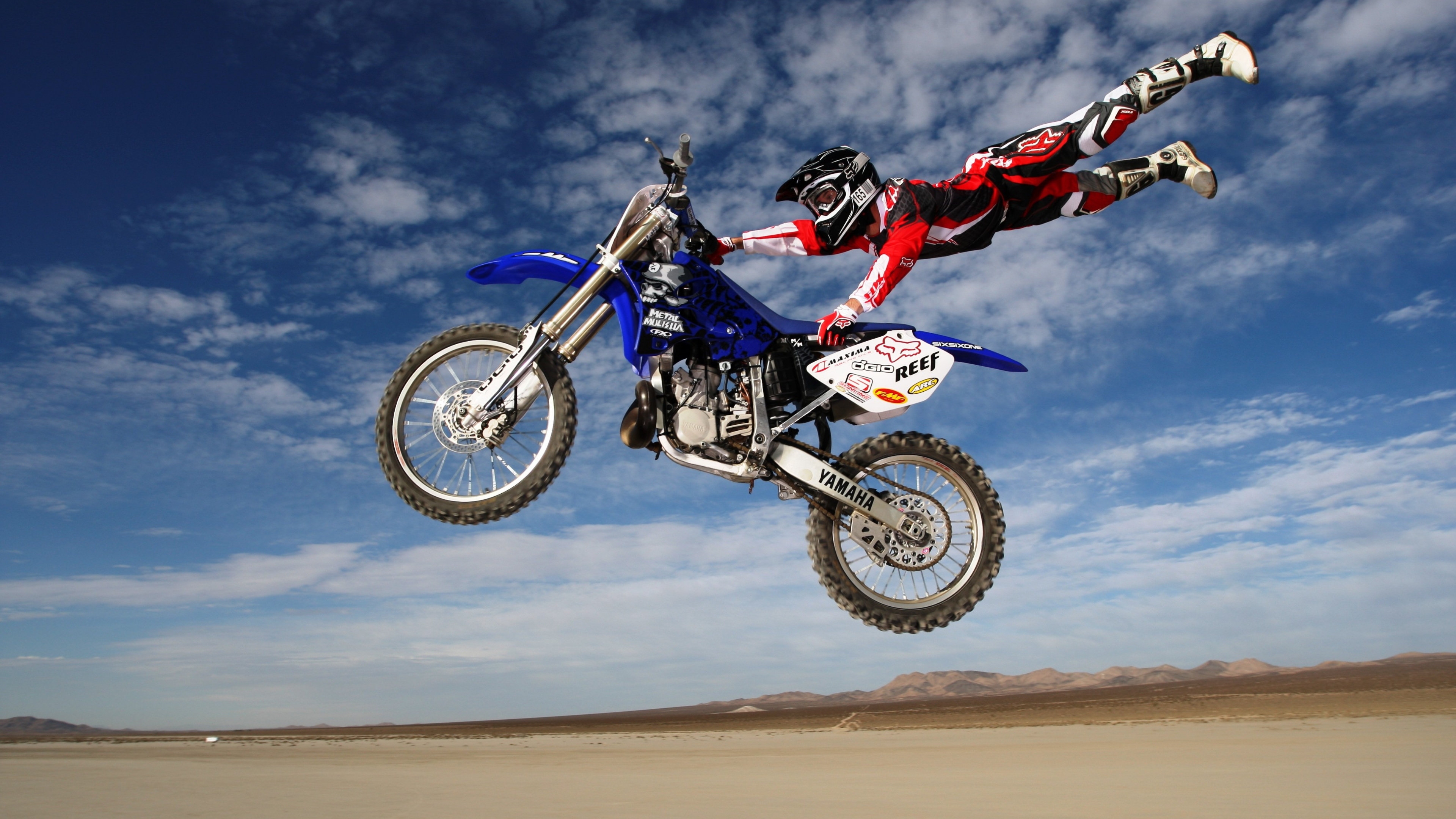 Stunt performer, 4K Ultra HD, Exciting stunts, Thrill-seeking, 3840x2160 4K Desktop