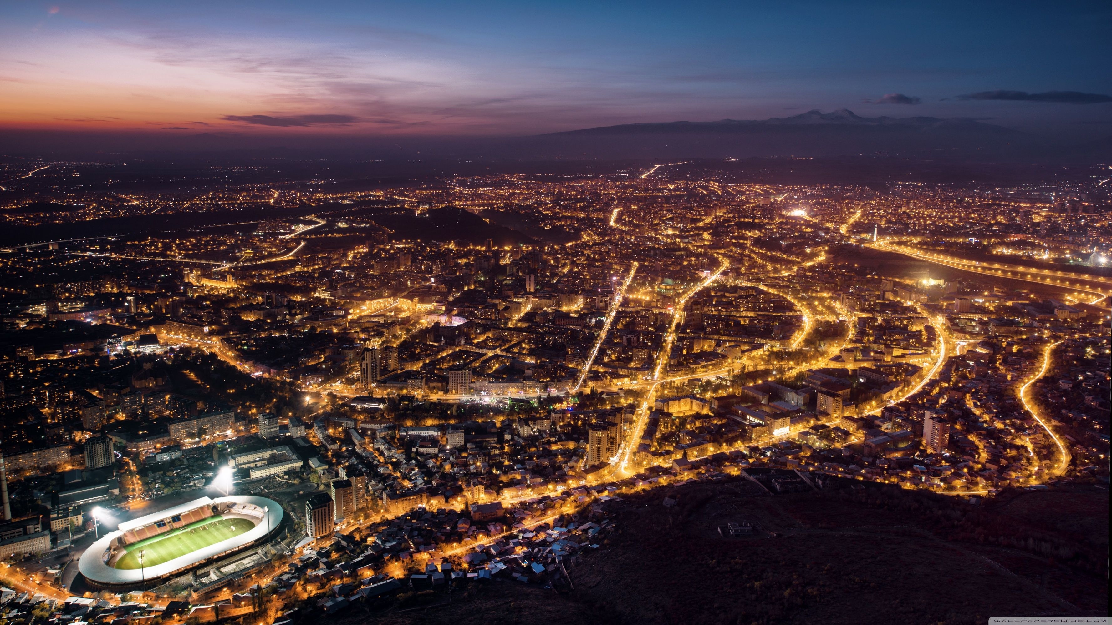 Yerevan, Armenia Wallpaper, 3560x2000 HD Desktop