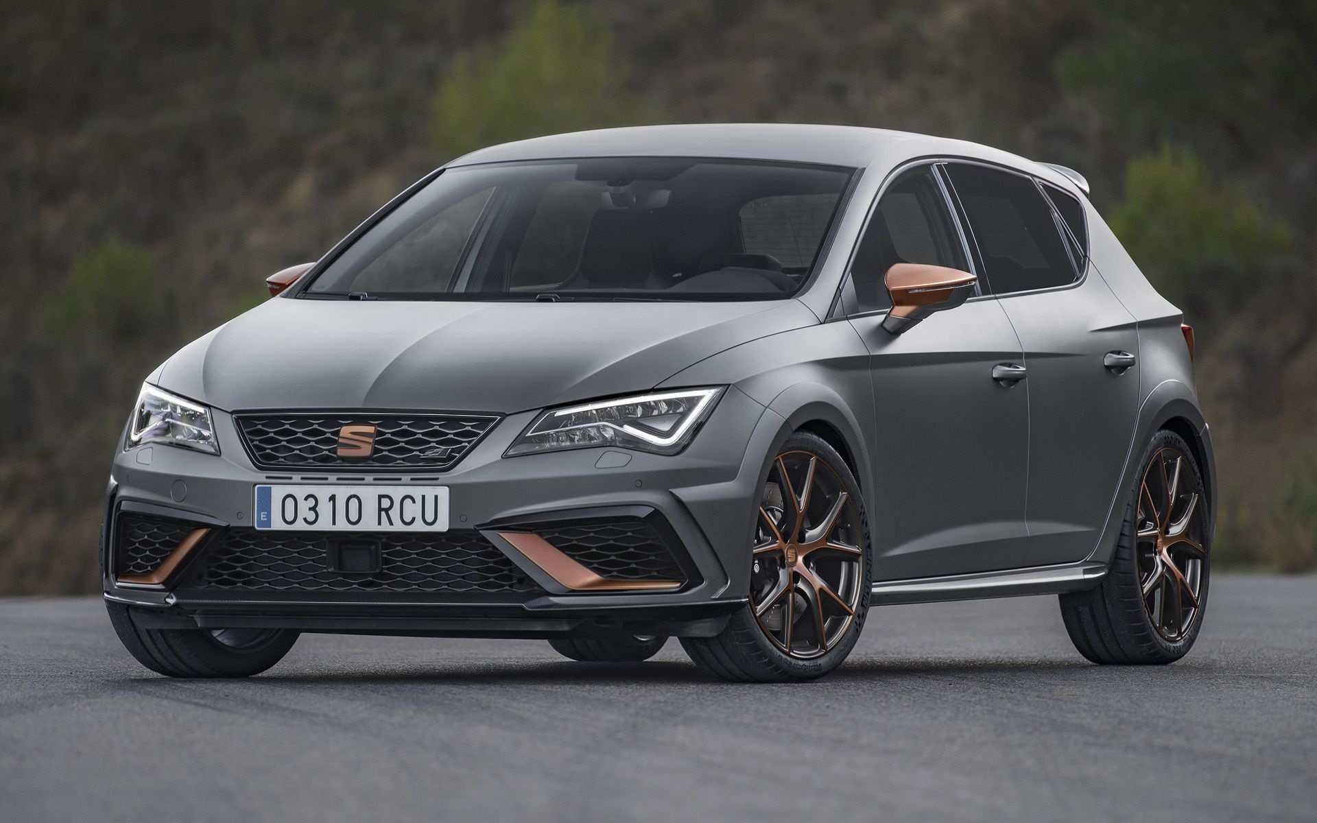 Seat Cupra, Stunning wallpapers, Ultimate performance, Sporty aesthetics, 1920x1200 HD Desktop