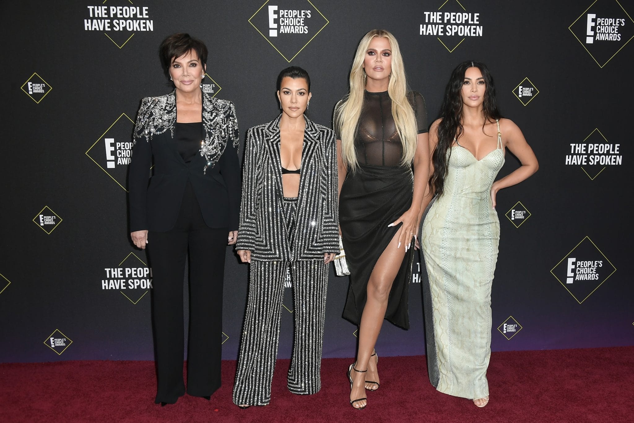 Kim Kardashian, End of an era, Farewell announcement, 2050x1370 HD Desktop