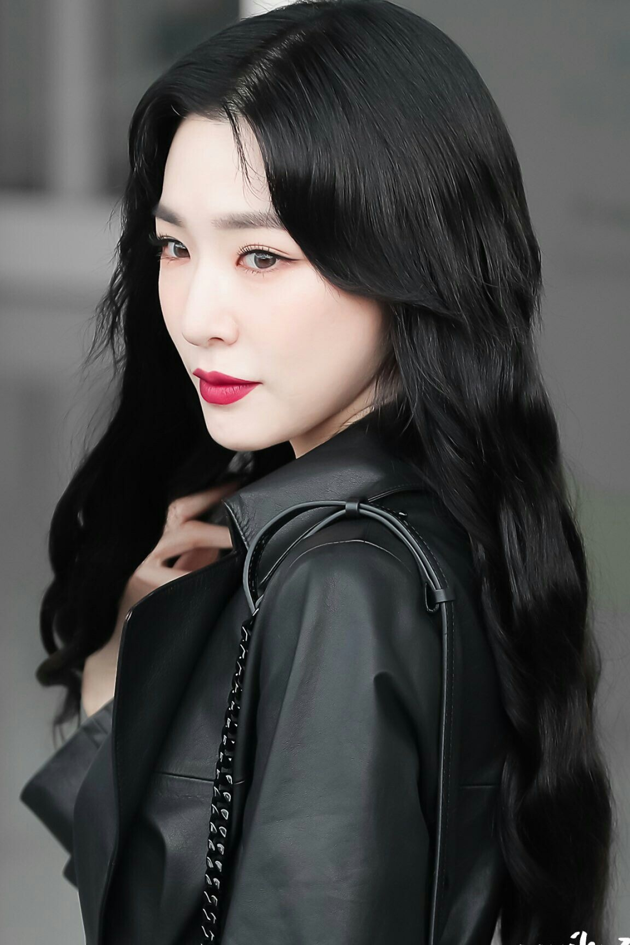 Tiffany Young music, Tiffany Hwang image, Girls' Generation member, Fashionable idols, 1280x1920 HD Phone