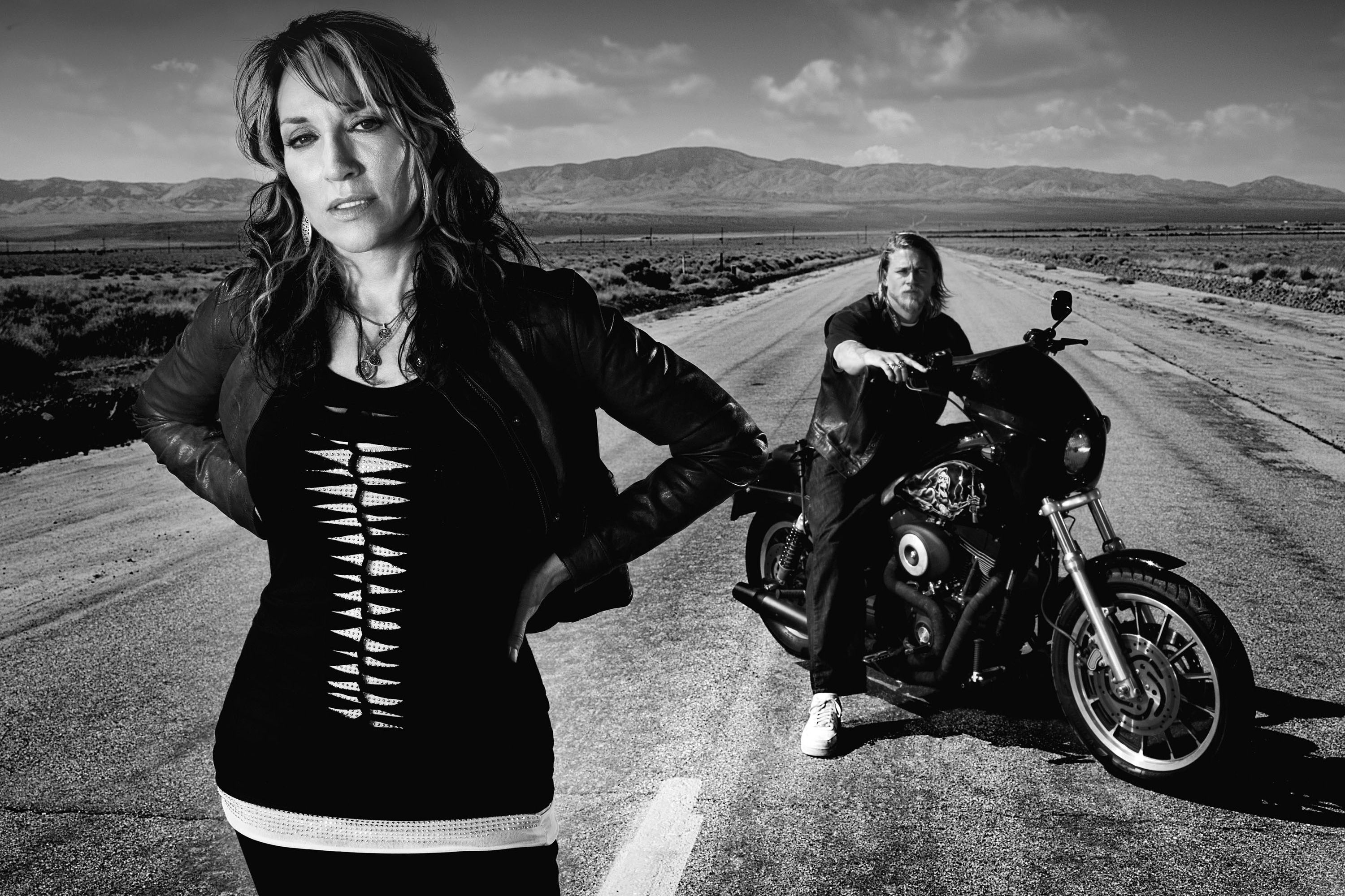 Katey Sagal as Gemma Teller, Charlie Hunnam as Jax Teller, Harley-Davidson Dyna motorcycle, Desert highway road, HD Desktop wallpaper