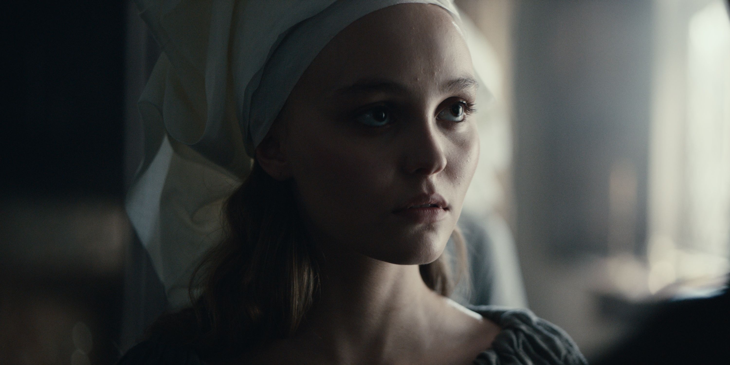 The King, Lily-Rose Depp's interview, Versatile acting, Rising star, 3000x1500 Dual Screen Desktop