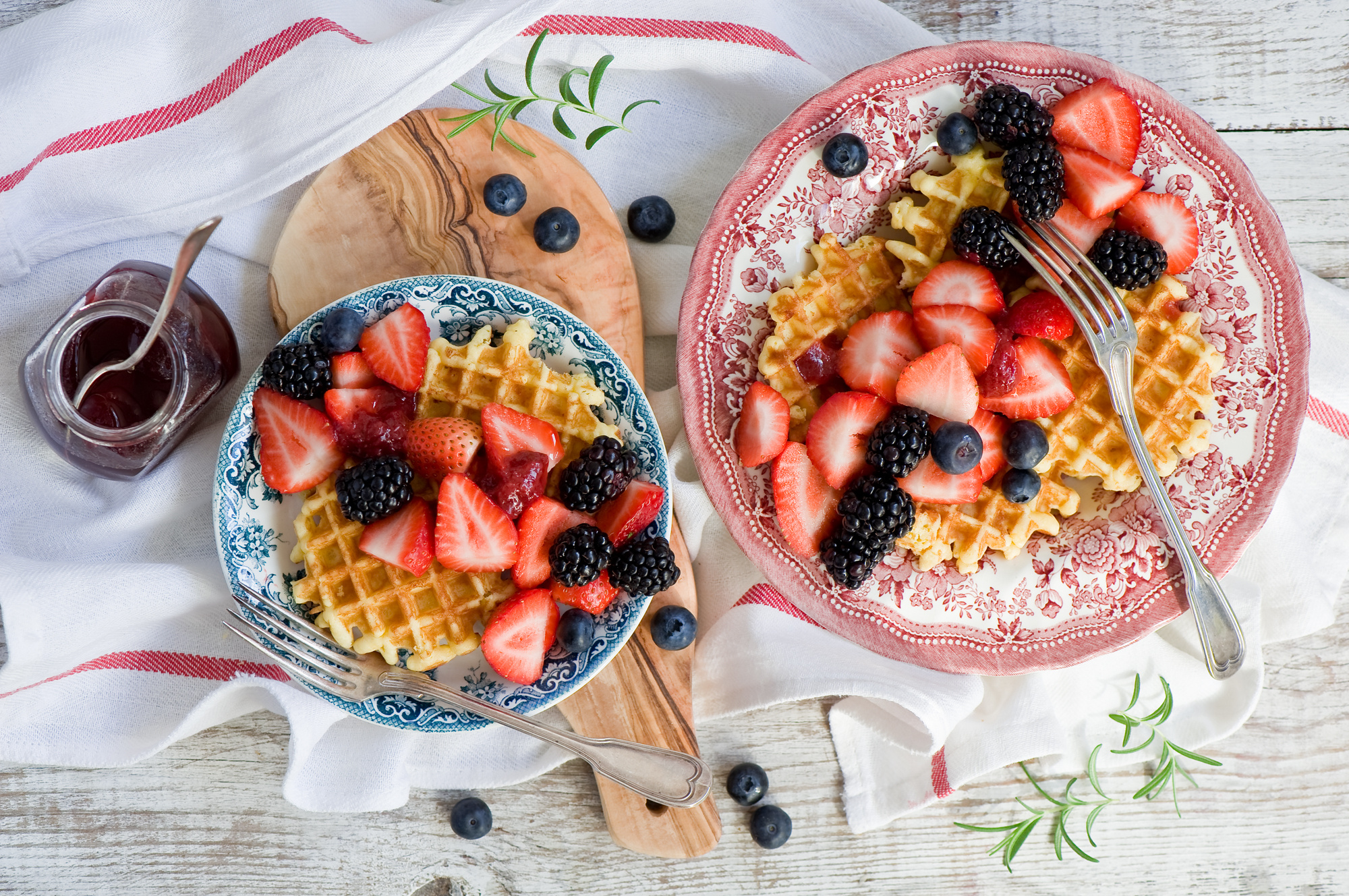 Waffle download, Delicious treat, Quick and easy, Tempting delight, 2000x1330 HD Desktop