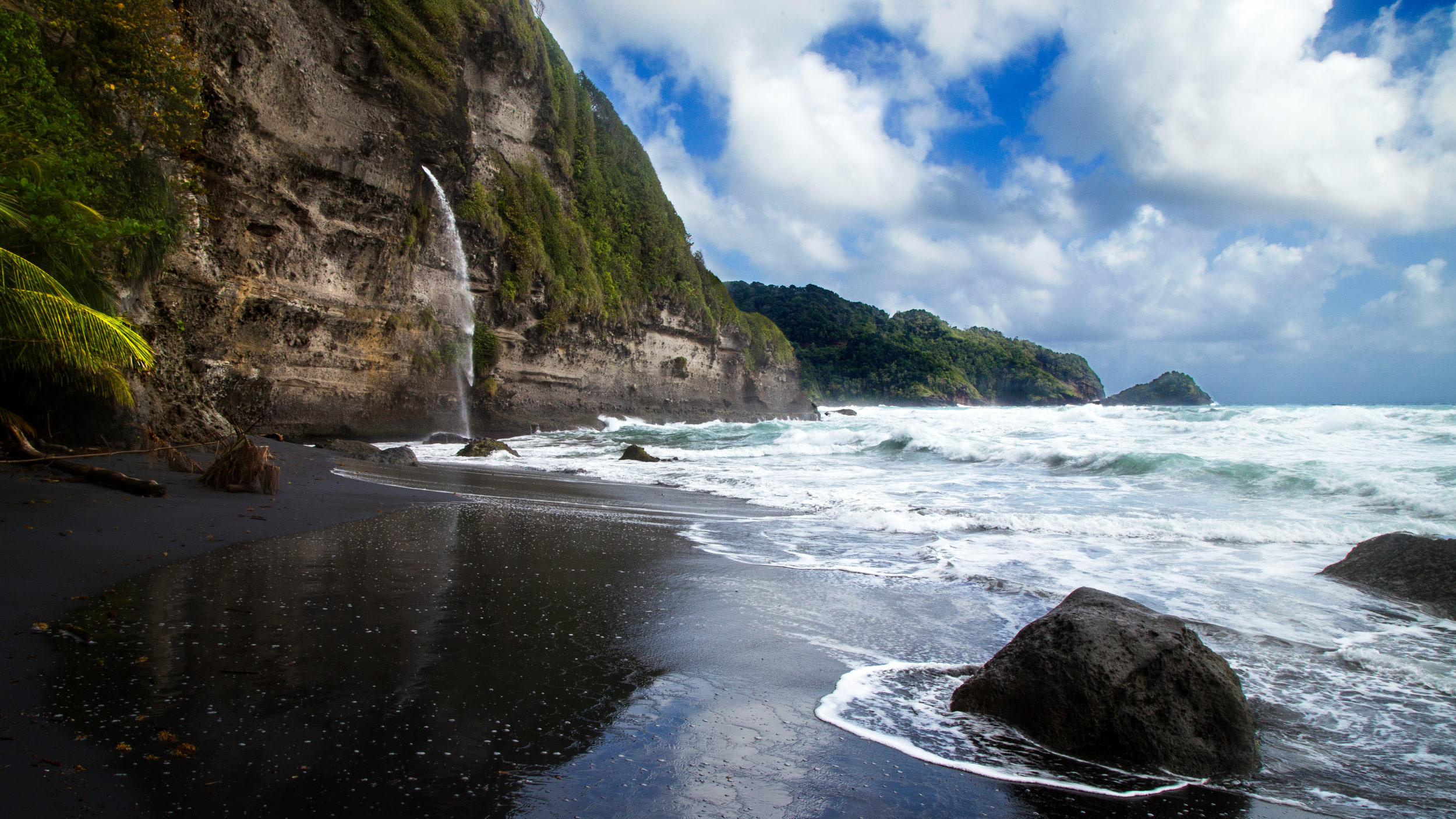 Dominica island, United states department, Travel information, 2500x1410 HD Desktop