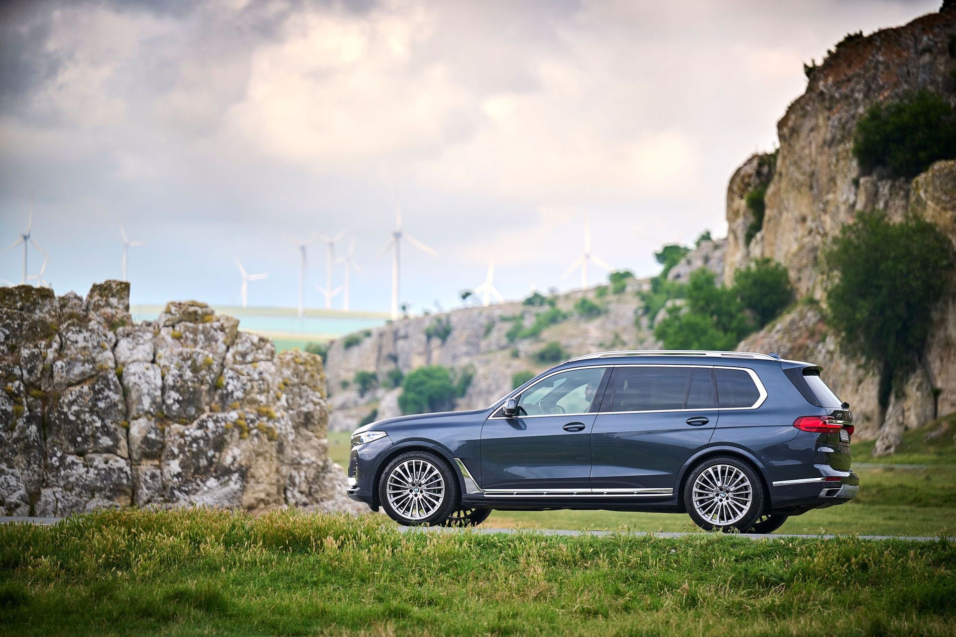 BMW X7, Mountain drive, Facelift model, 1920x1280 HD Desktop