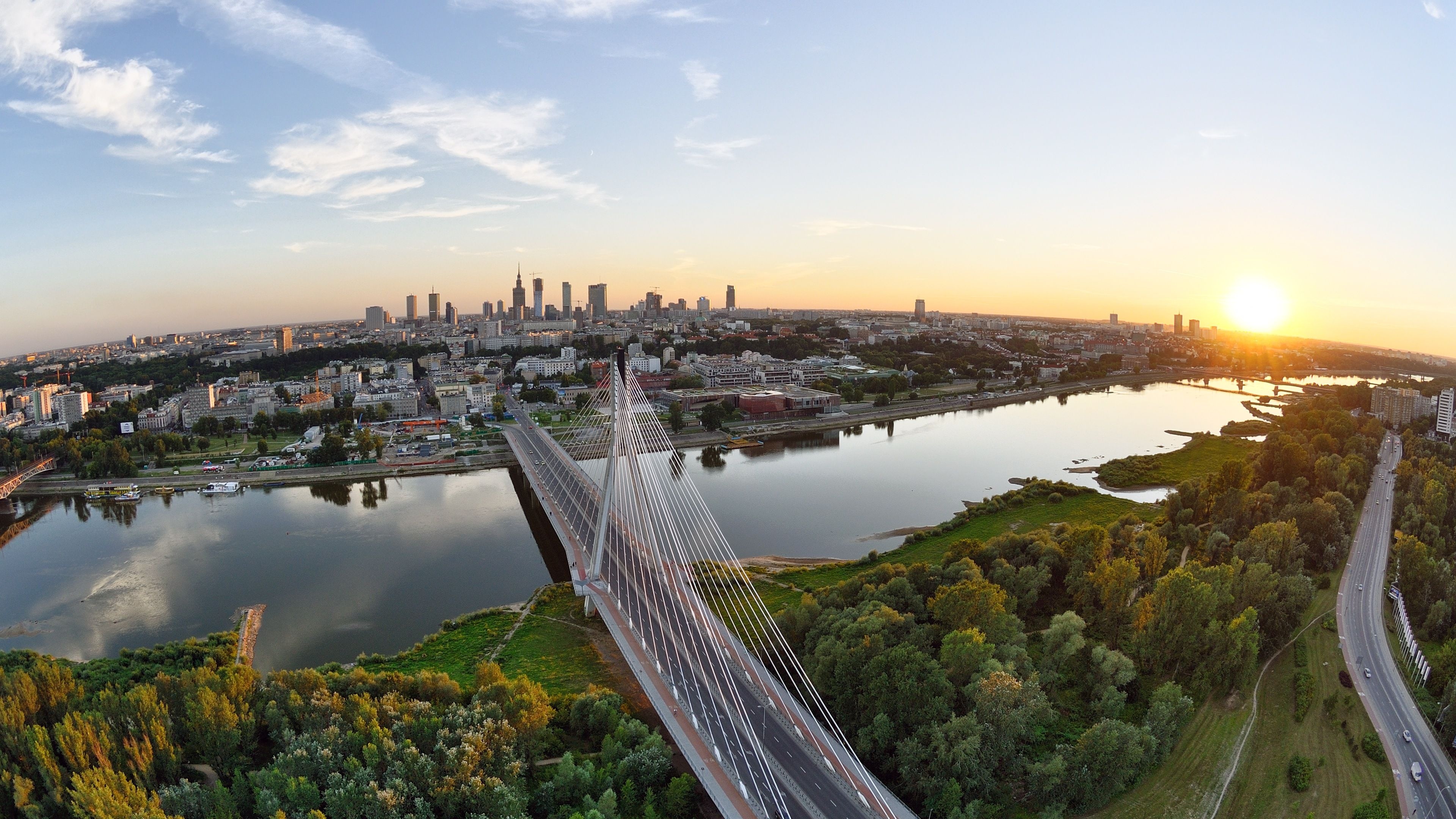 Warsaw wallpapers, Top free backgrounds, Cityscapes, Poland, 3840x2160 4K Desktop