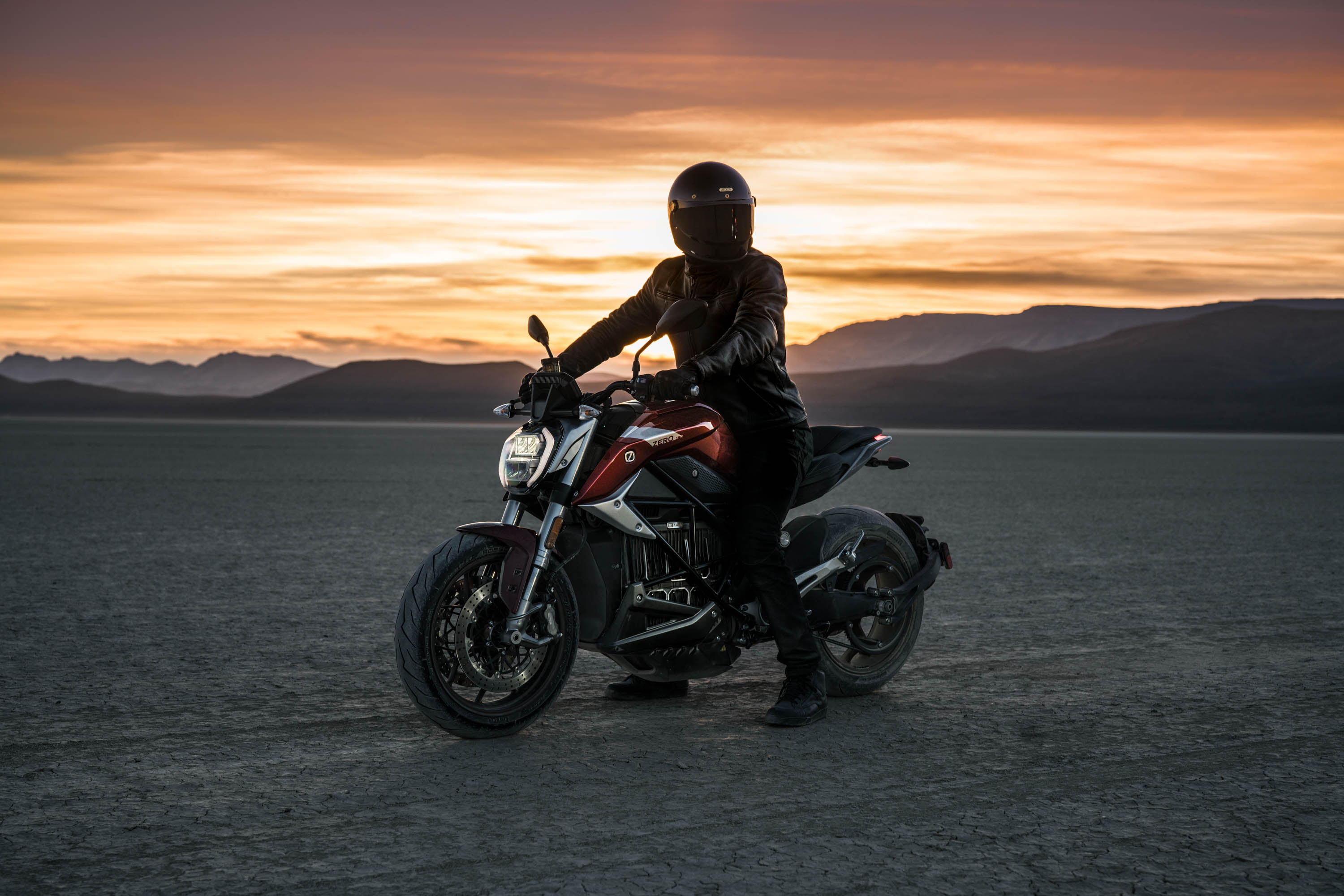 Zero Motorcycle, New Zero SRF, Impressive range, 3000x2010 HD Desktop