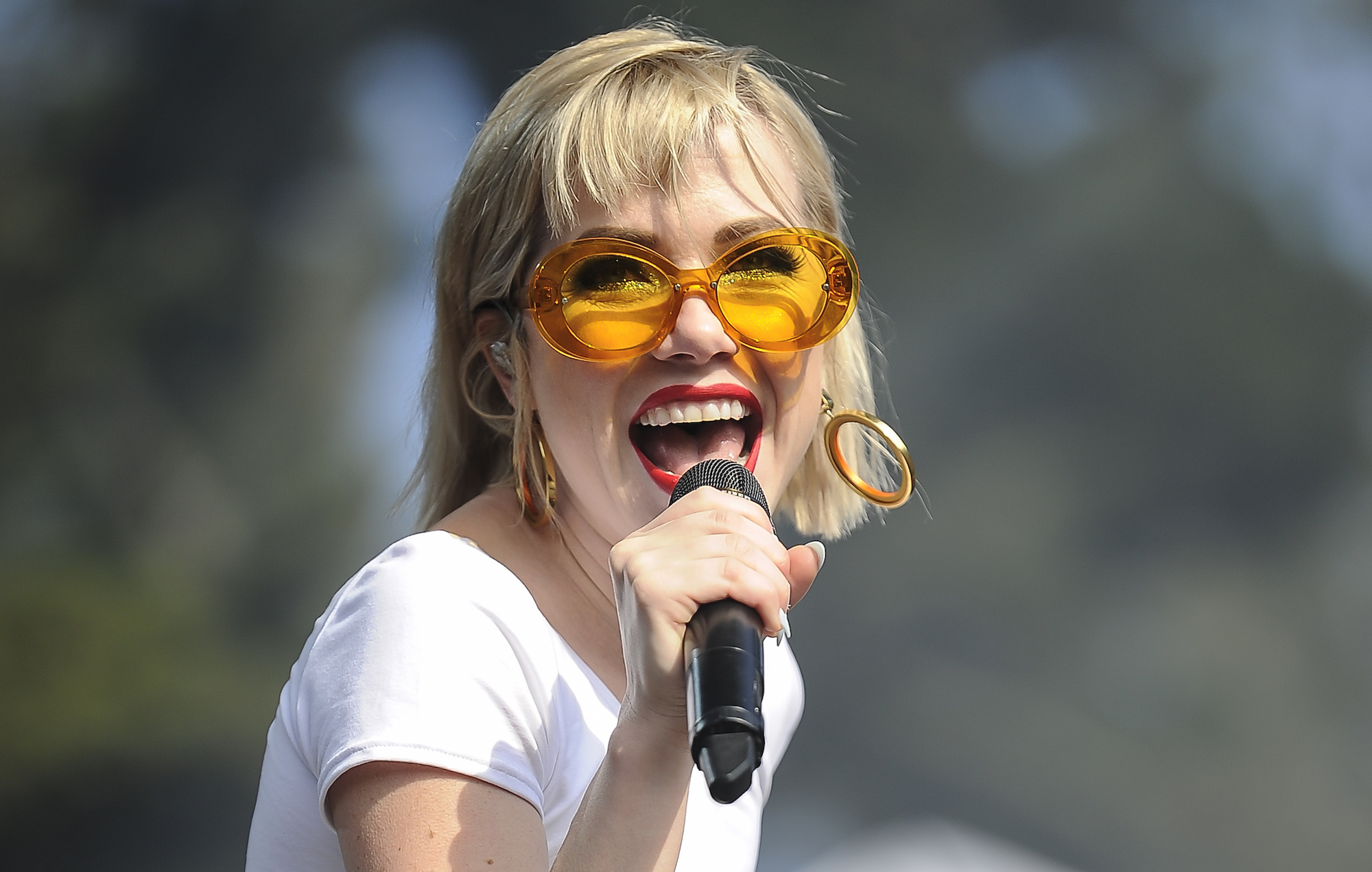 Carly Rae Jepsen, Pop musical, Writing, 2000x1270 HD Desktop