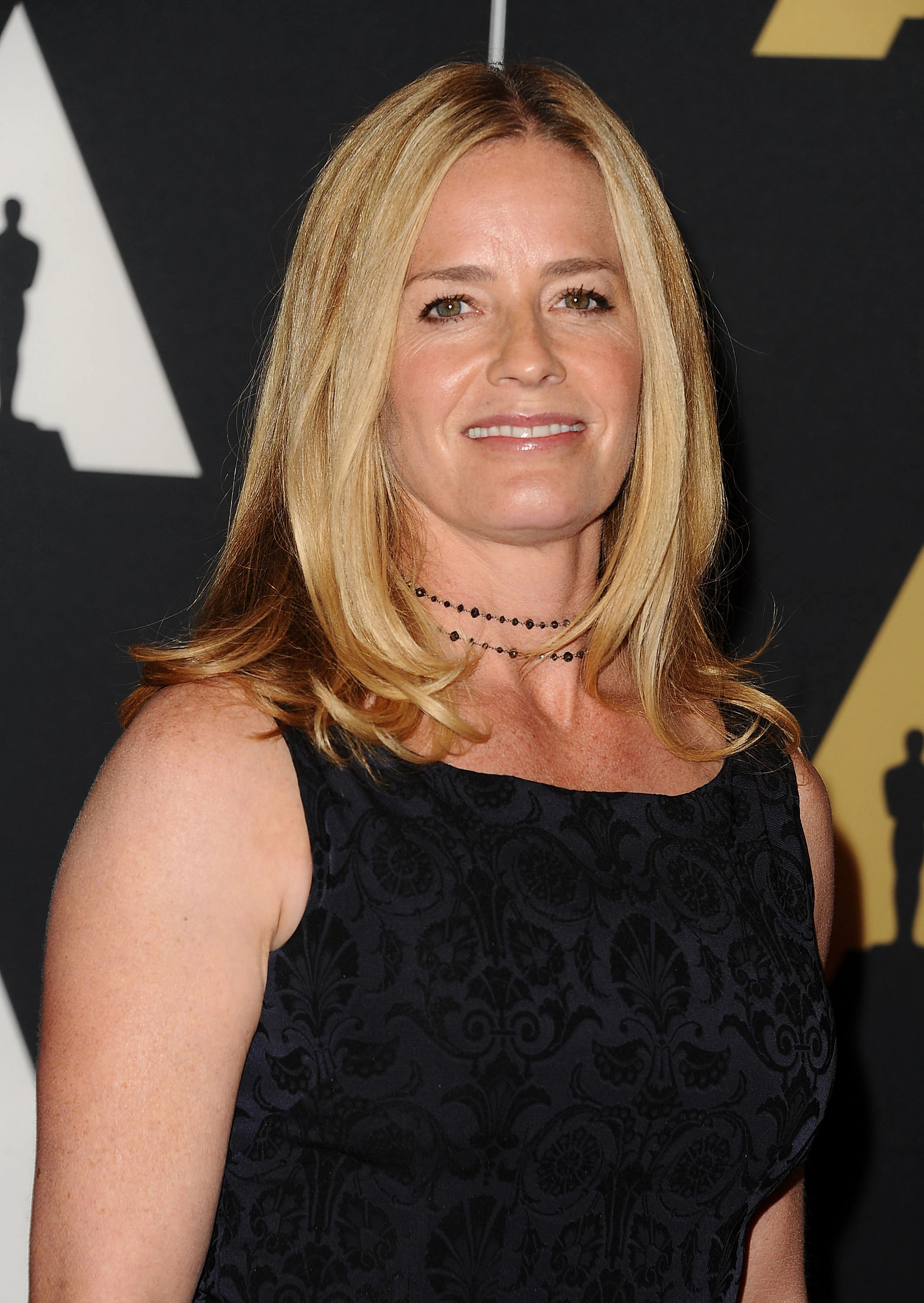 Elisabeth Shue, Movies, Actress, Cobra Kai, 2130x3000 HD Phone