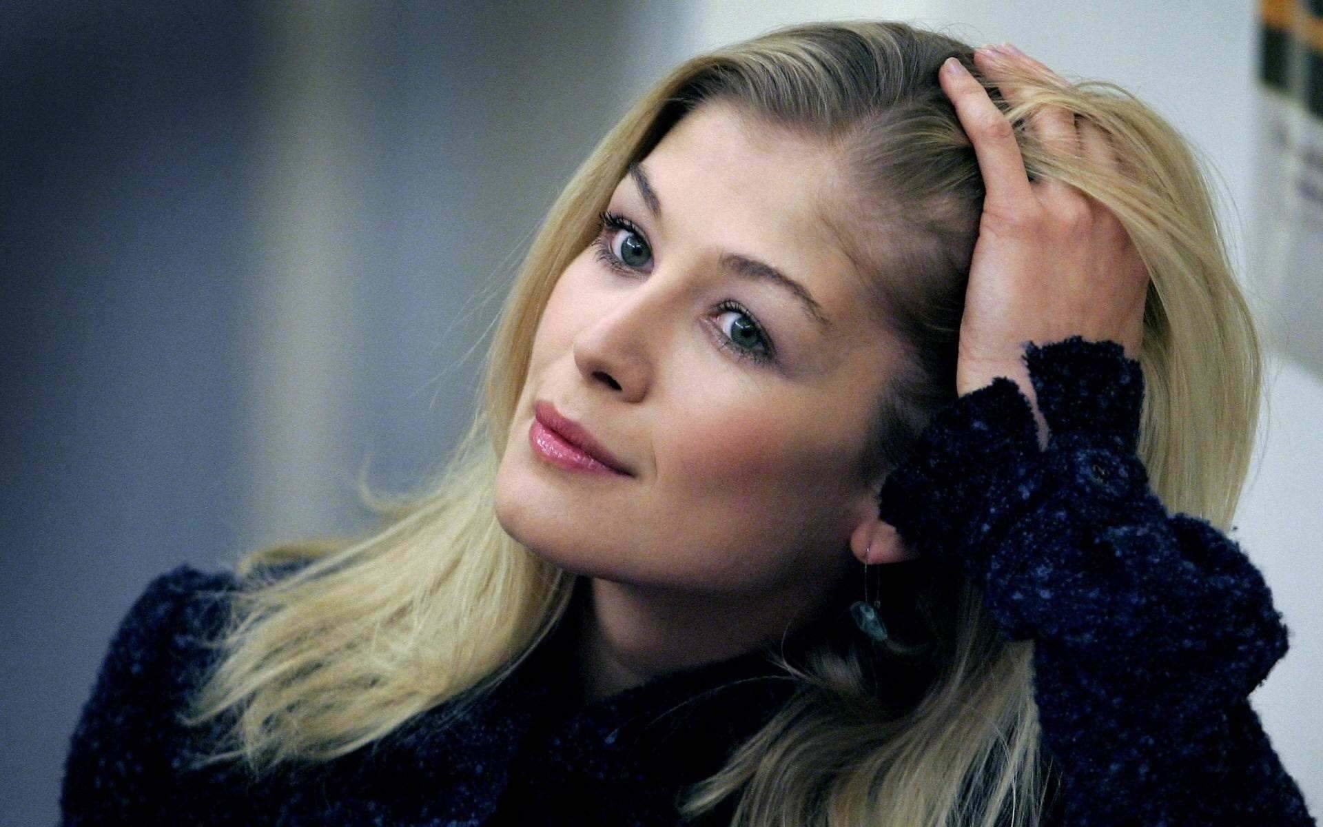 Rosamund Pike, Movies, HD wallpaper, Background image, 1920x1200 HD Desktop