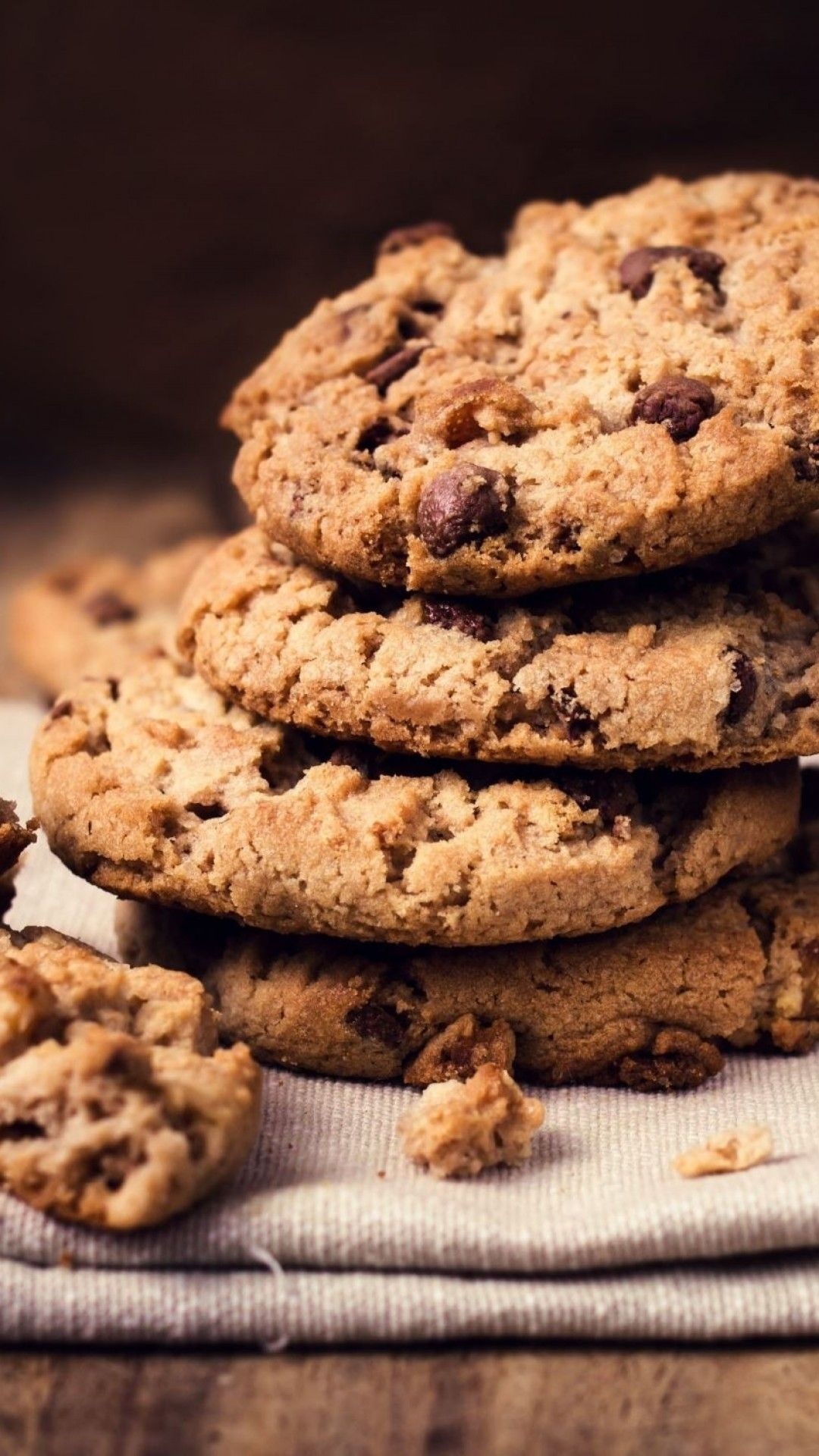 Cookie artistry, Top-notch iPhone wallpapers, Cookie-themed backgrounds, Aesthetically pleasing, 1080x1920 Full HD Phone