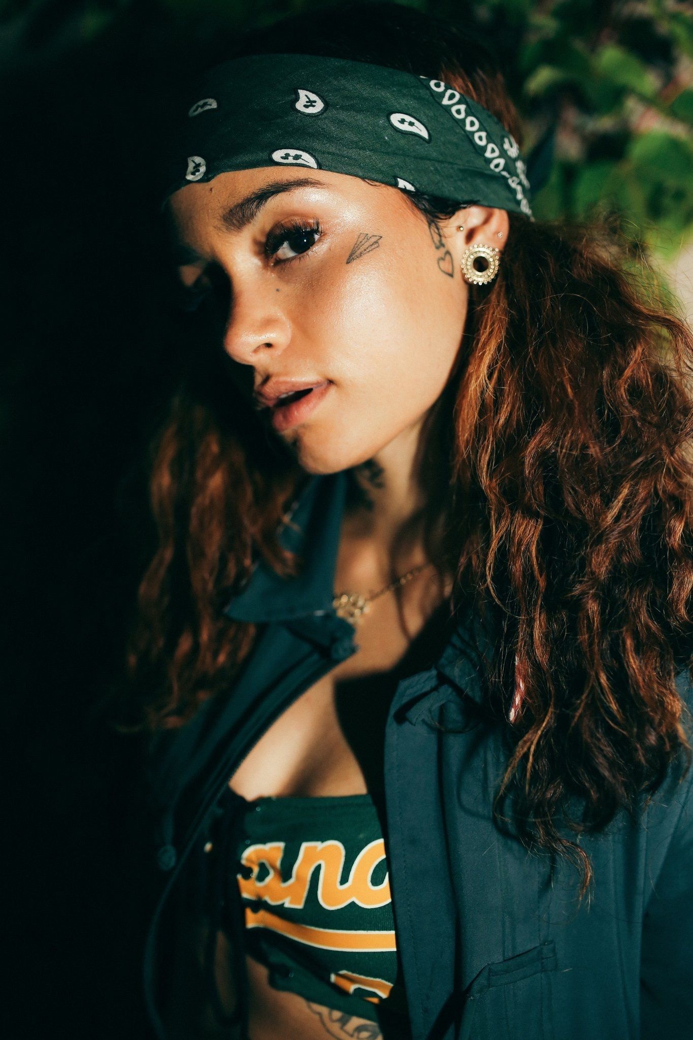 Kehlani, Wallpaper wonder, Posted by Ryan, Captivating visuals, 1370x2050 HD Phone