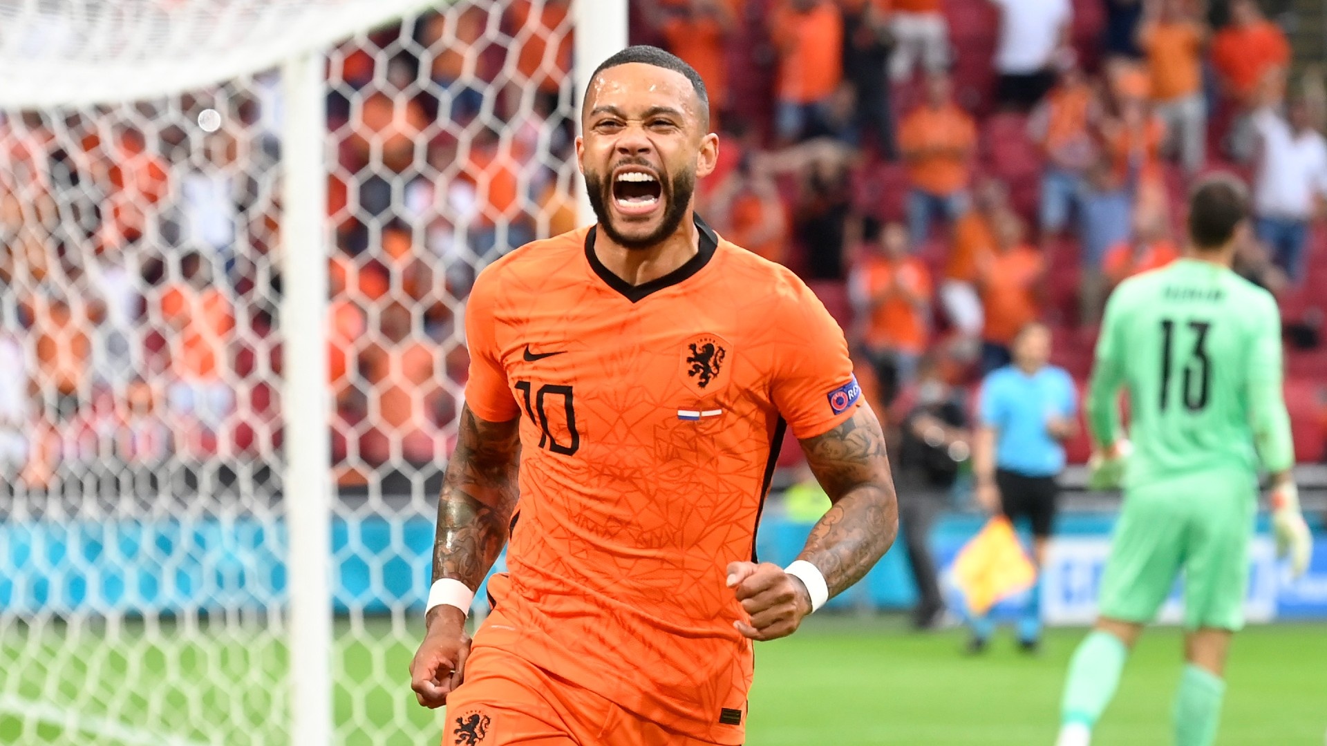 Official FC Barcelona, New player memphis depay, Multi-year contract, Exciting signing, 1920x1080 Full HD Desktop