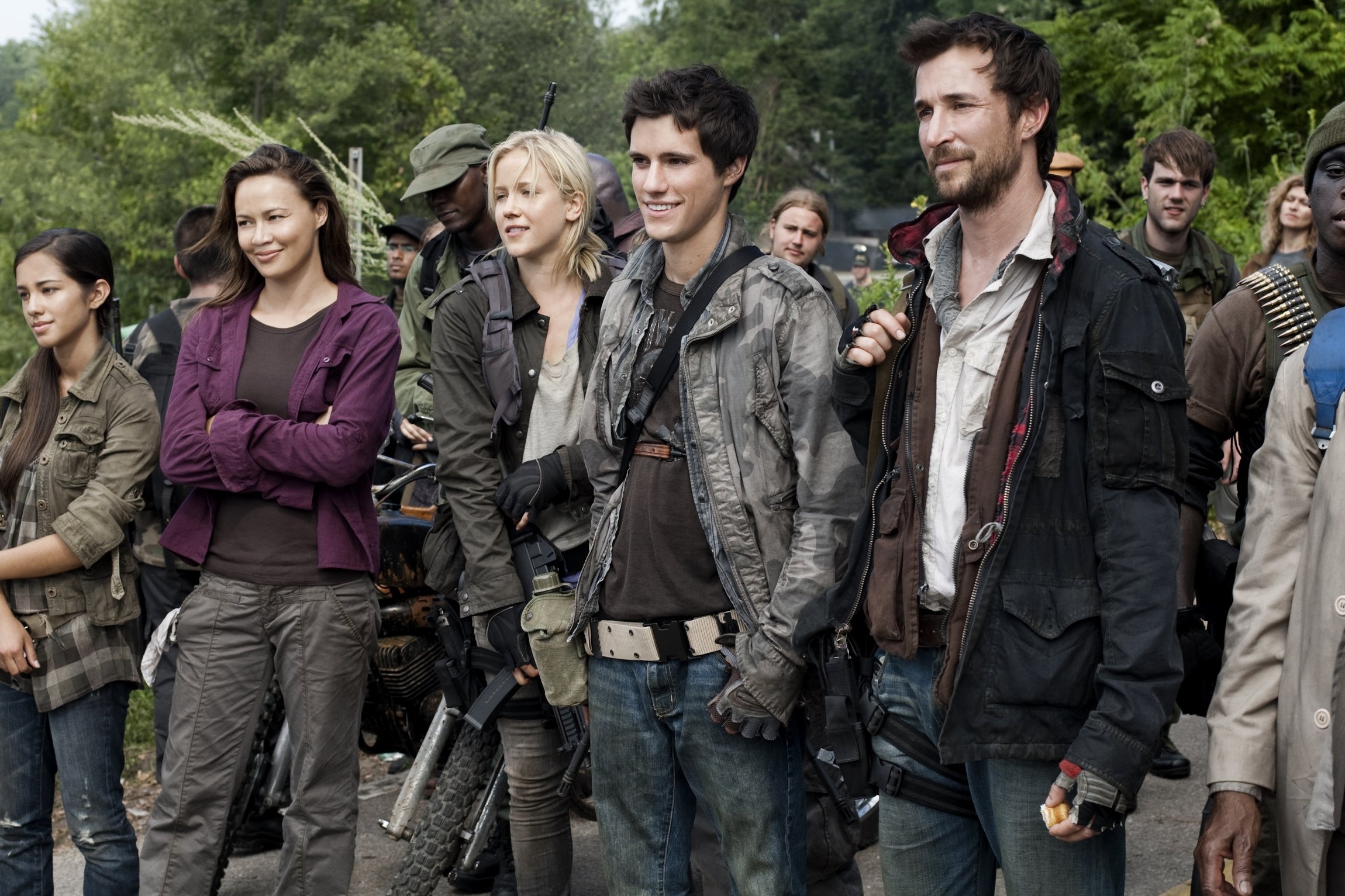 Noah Wyle, TV Shows, Live and learn, Falling Skies, 2300x1540 HD Desktop