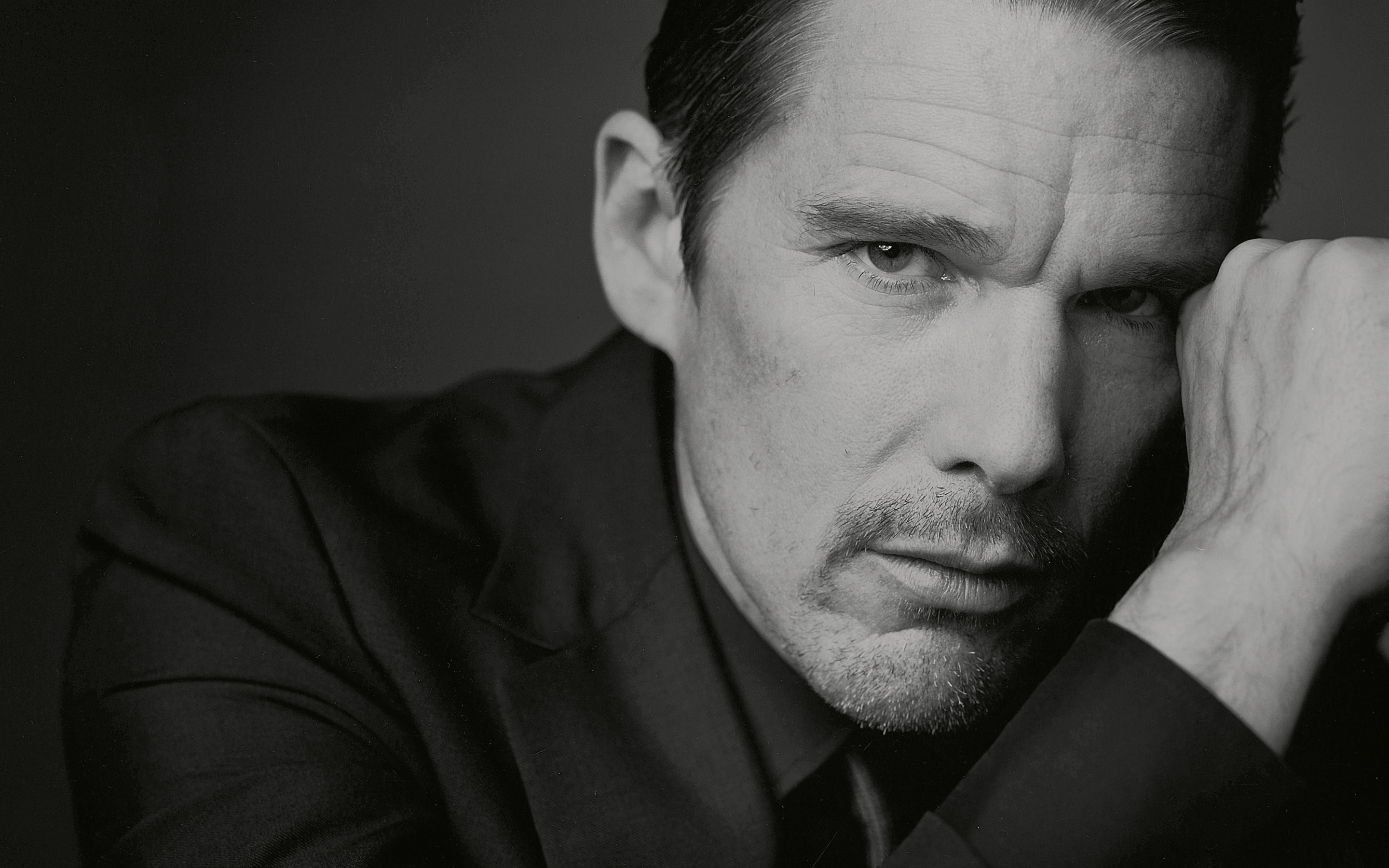 Ethan Hawke American Actor Portrait, Monochrome Photoshoot, 2880x1800 HD Desktop