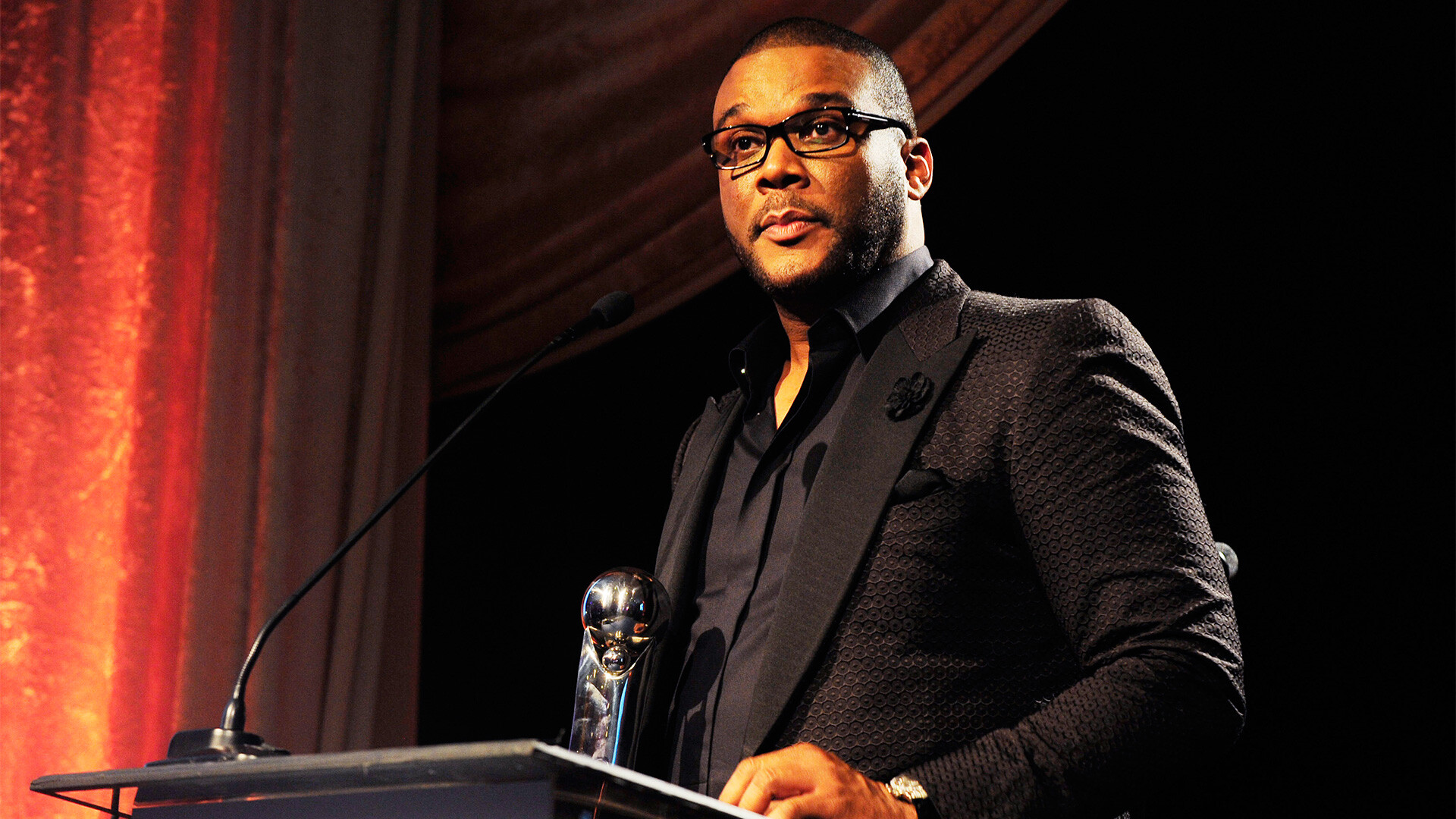 Tyler Perry, Collaboration with David Fincher, Gone Girl adaptation, Versatile talent, 1920x1080 Full HD Desktop
