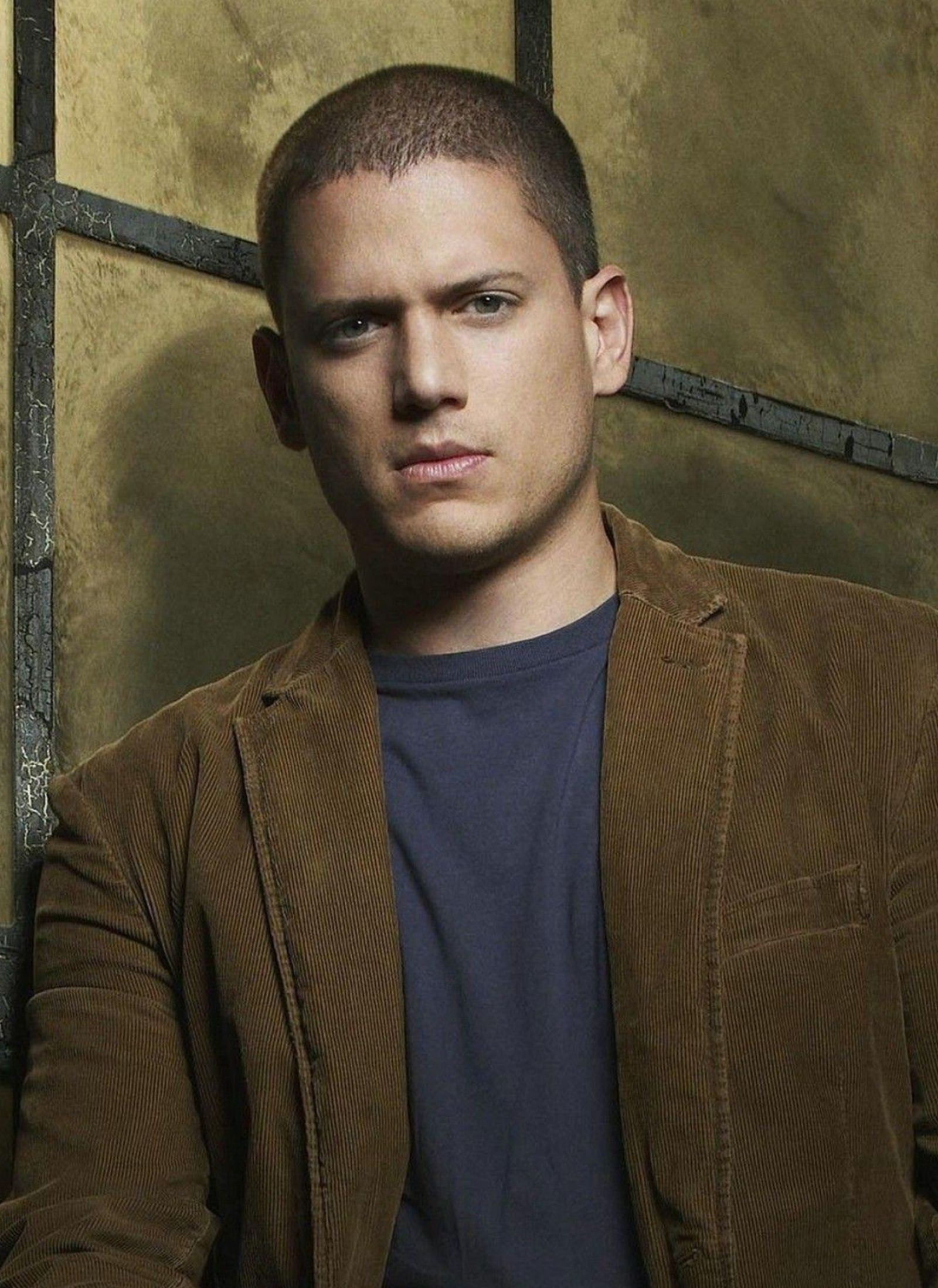 Prison Break TV Series, Season 4, Wallpapers, Dramatic storyline, 1600x2200 HD Phone