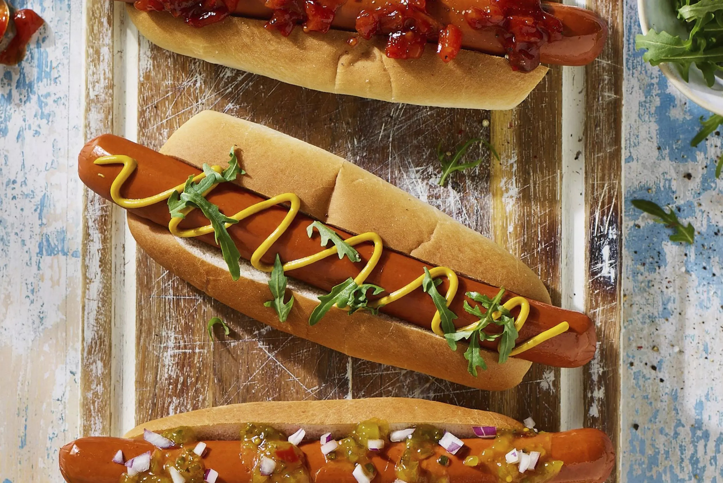 Moving Mountains, Hotdog perfection, Gourmet taste, Plant-based, 2500x1670 HD Desktop