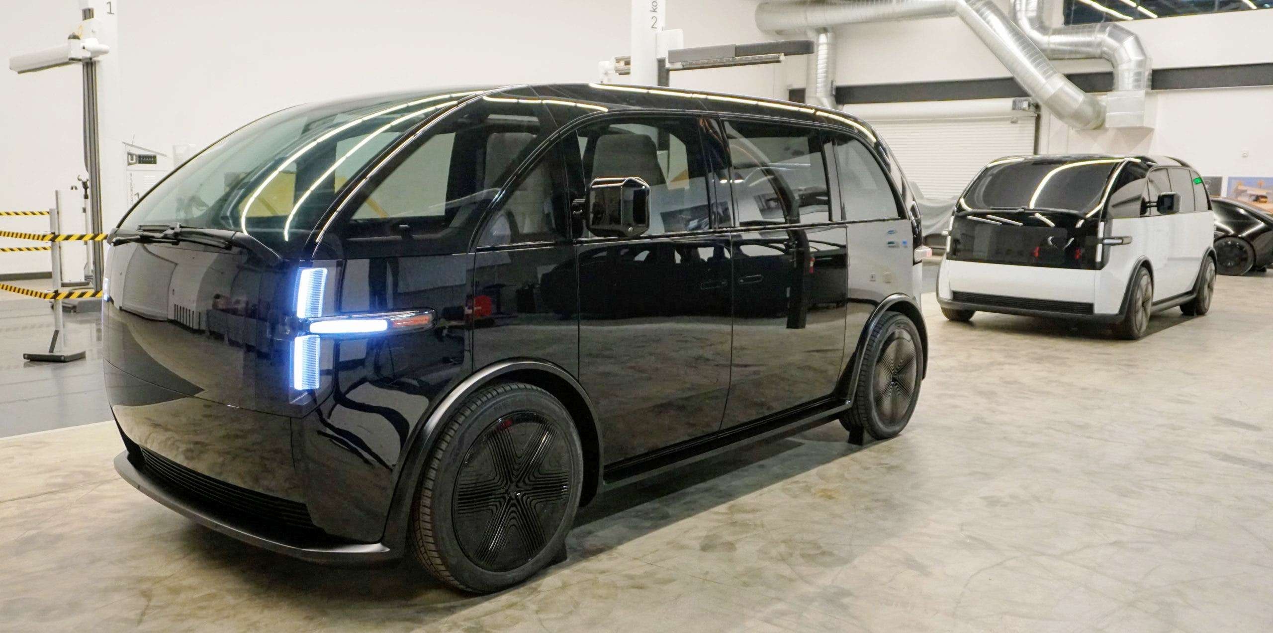 Canoo Auto, Elektro Van, Lifestyle Vehicle, Energyload, 2560x1280 Dual Screen Desktop