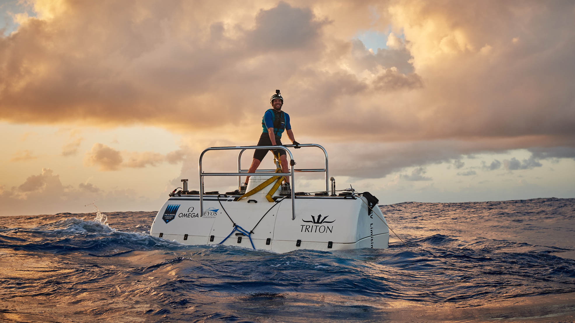 Mariana Trench Exploration, Record-breaking dive, Plastic pollution, Western Pacific, 1980x1110 HD Desktop