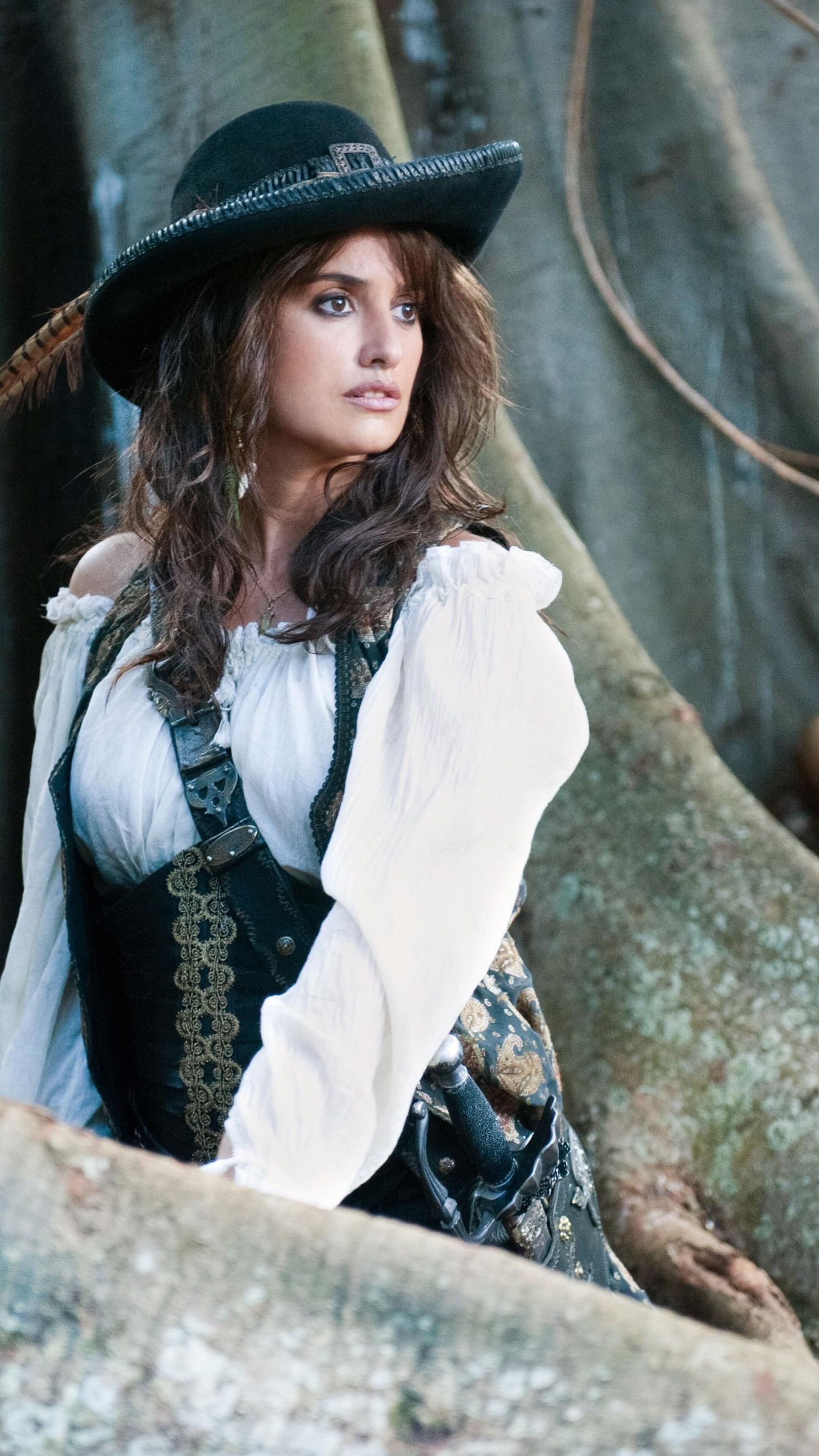 Penelope Cruz, Pirates of the Caribbean Wallpaper, 2160x3840 4K Phone