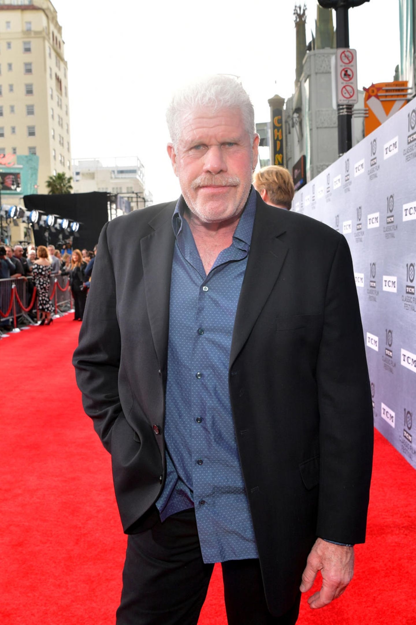 Ron Perlman, Movies, Starportrt news, Bilder, 1440x2160 HD Phone