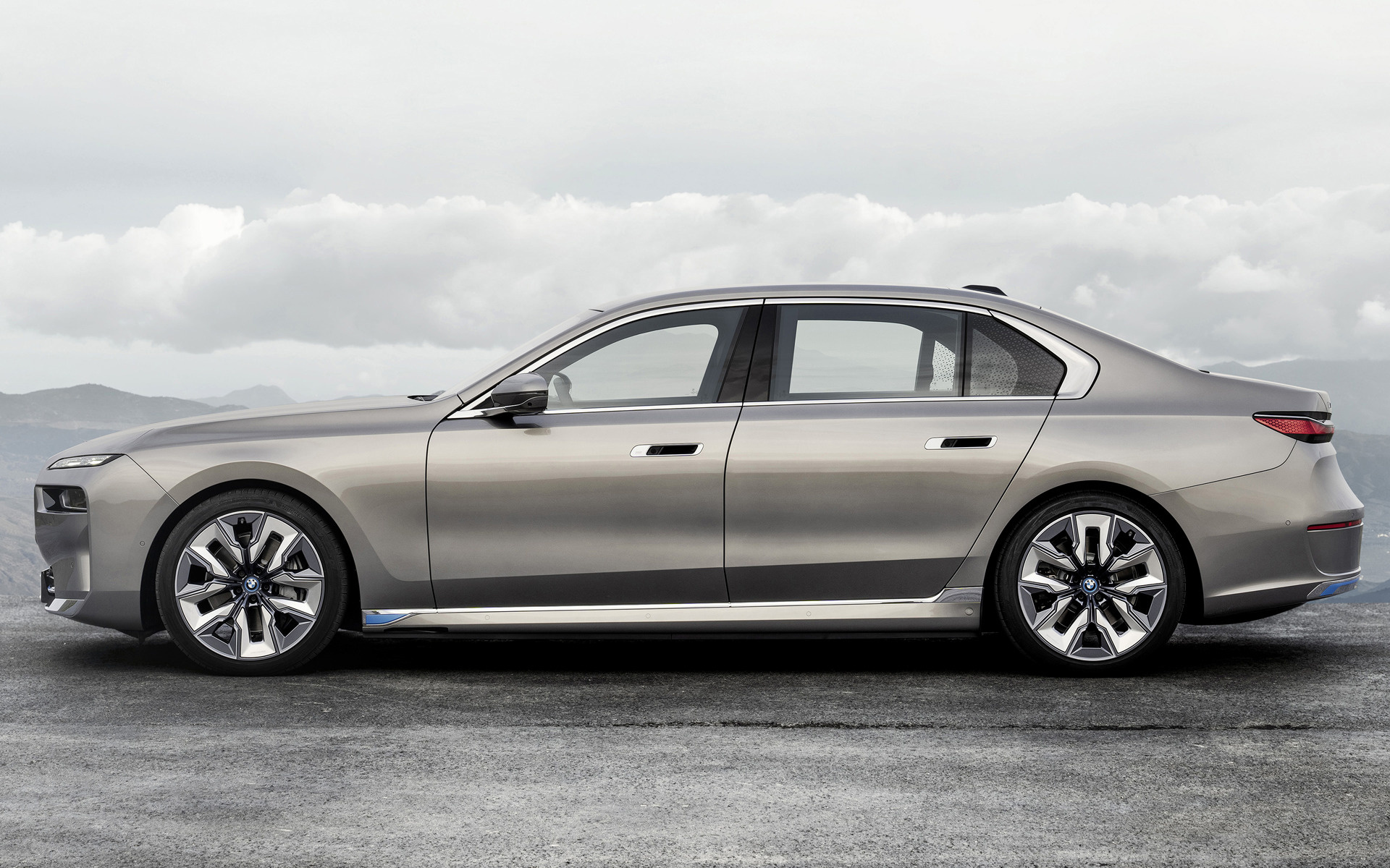 BMW i7, 2022, Electric Luxury, Innovative Design, Cutting-edge Features, 1920x1200 HD Desktop