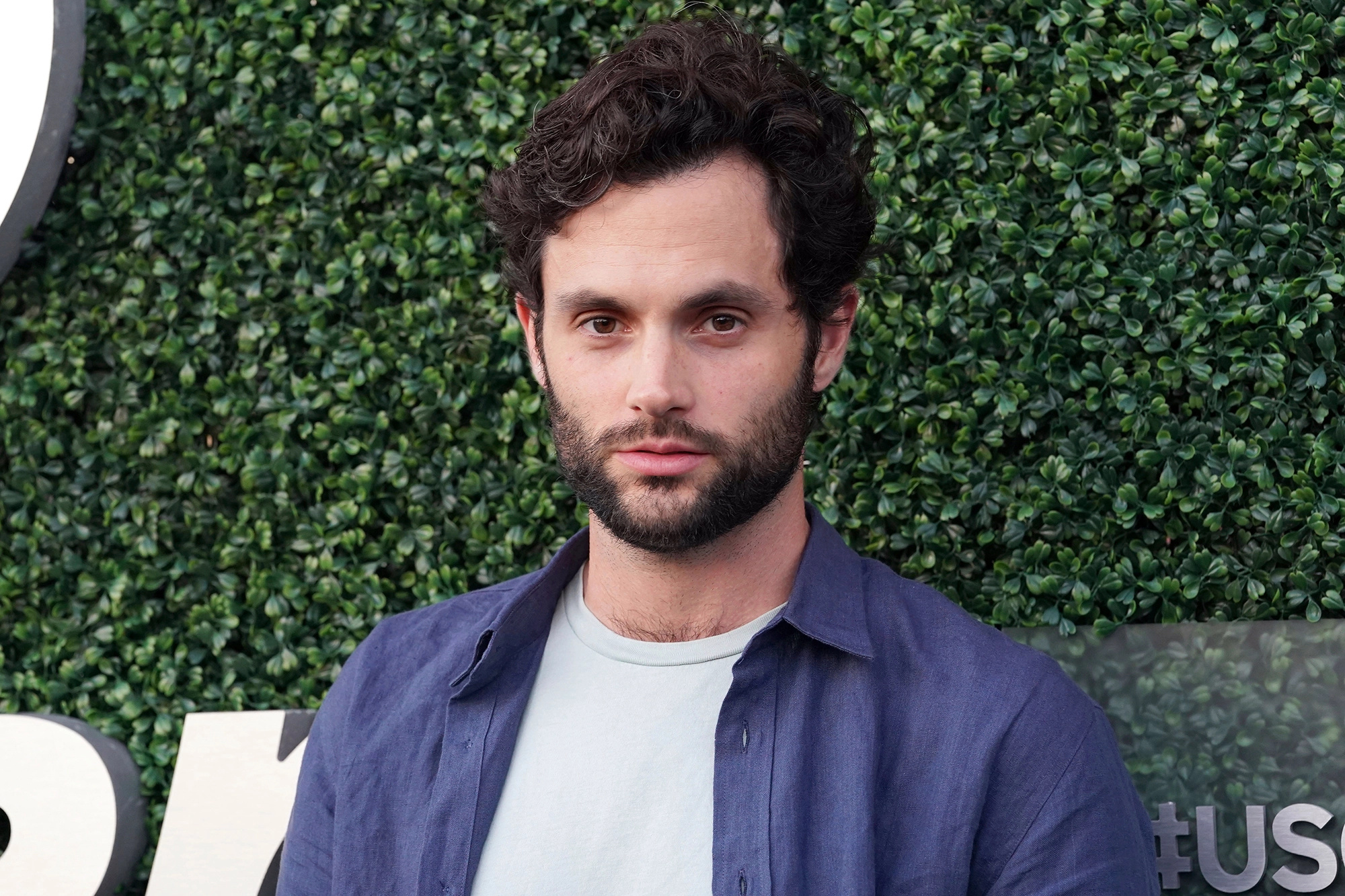 Penn Badgley worst thing, Dan on Gossip Girl, Character analysis, Controversial actions, 2000x1340 HD Desktop