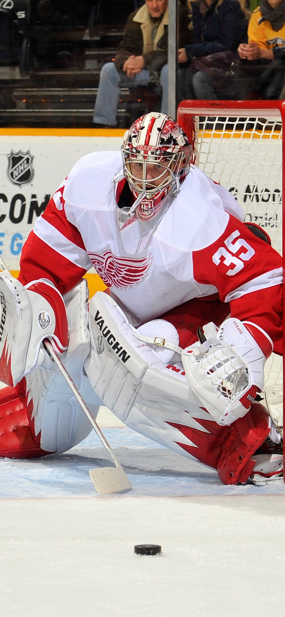 Jimmy Howard, Vertically oriented, Wallpaper-sized photo, Desktop mobile tablet, 1130x2440 HD Phone