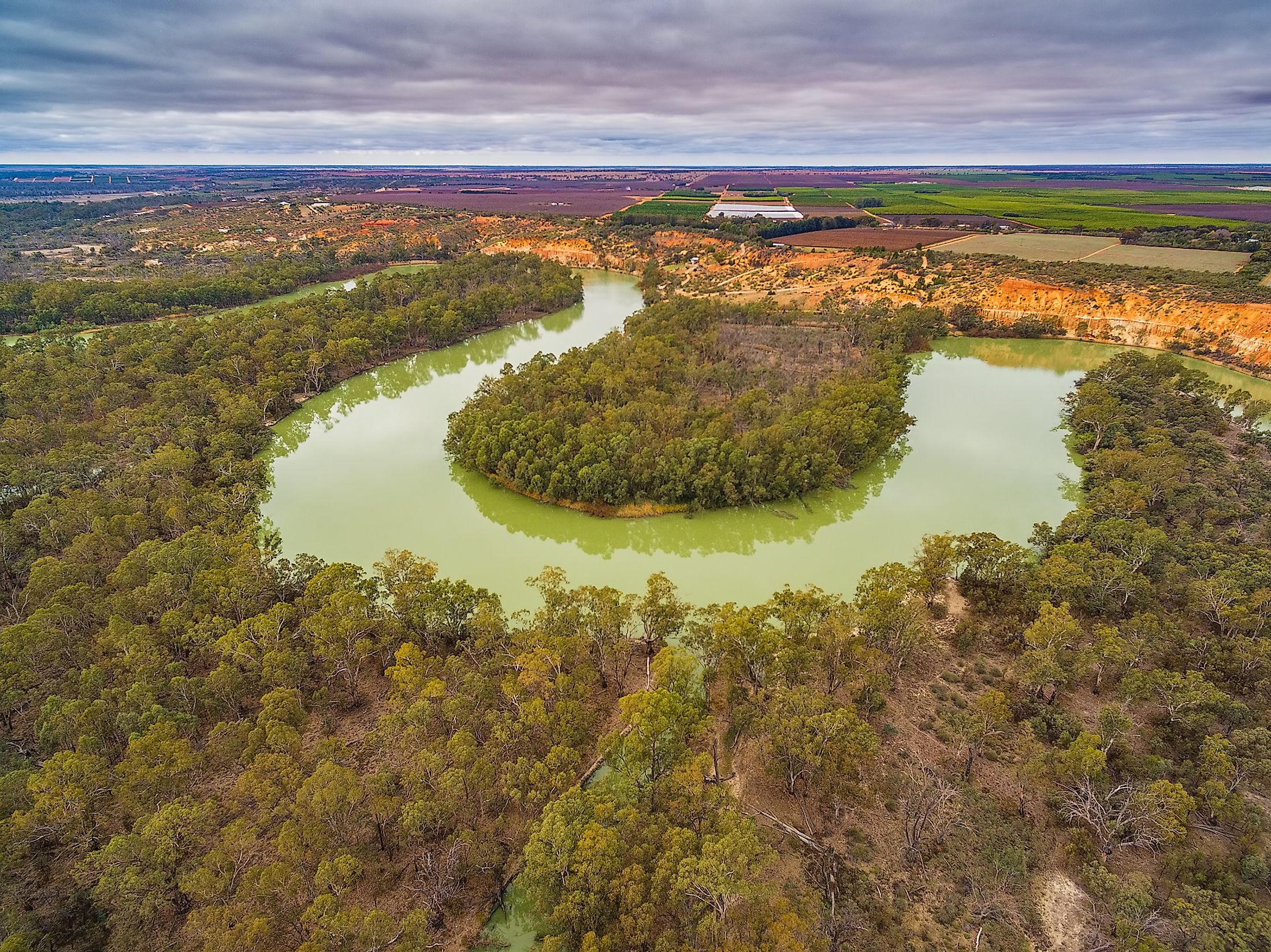 The Murray River, Travels, Scenic waterway, Natural beauty, 2200x1650 HD Desktop