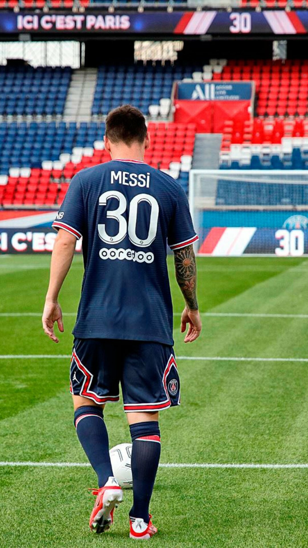 Lionel Messi, Messi Paris Saint Germain, football superstar, wallpaper for you, 1080x1920 Full HD Phone