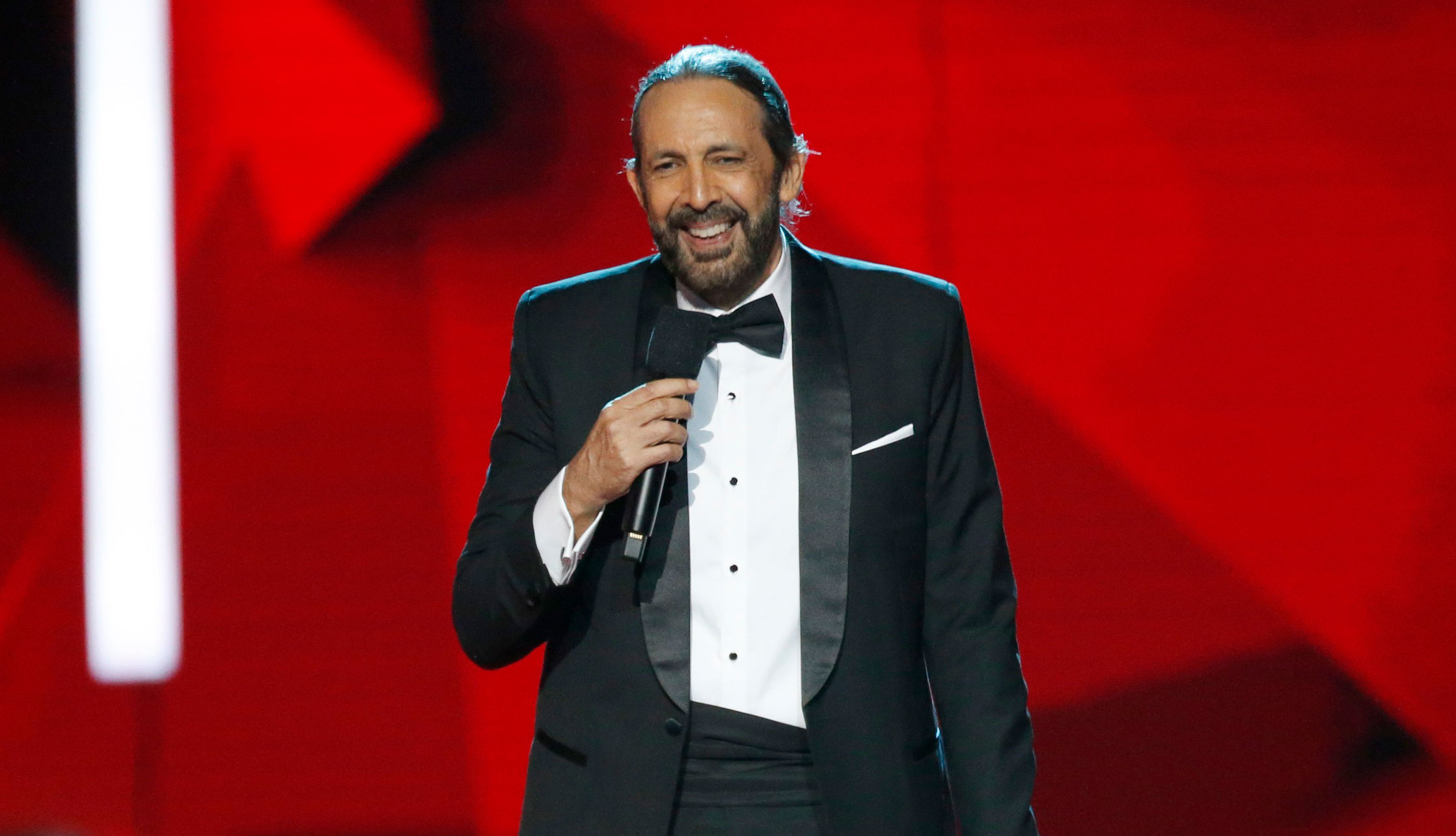 Juan Luis Guerra, Billboard accolades, Musical honor, Global recognition, 2240x1290 HD Desktop