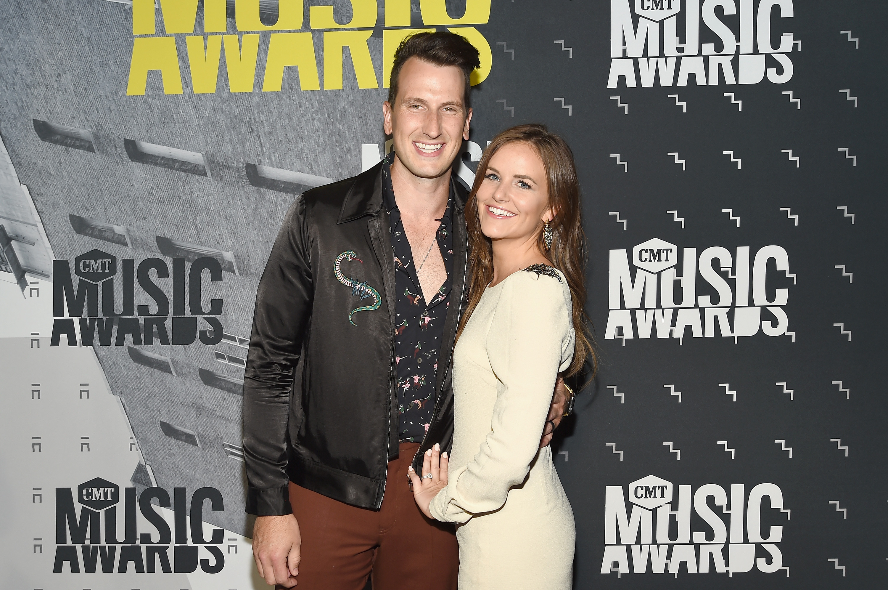 Russell Dickerson, Surprise announcement, Gender reveal, Personal milestone, 3000x2000 HD Desktop
