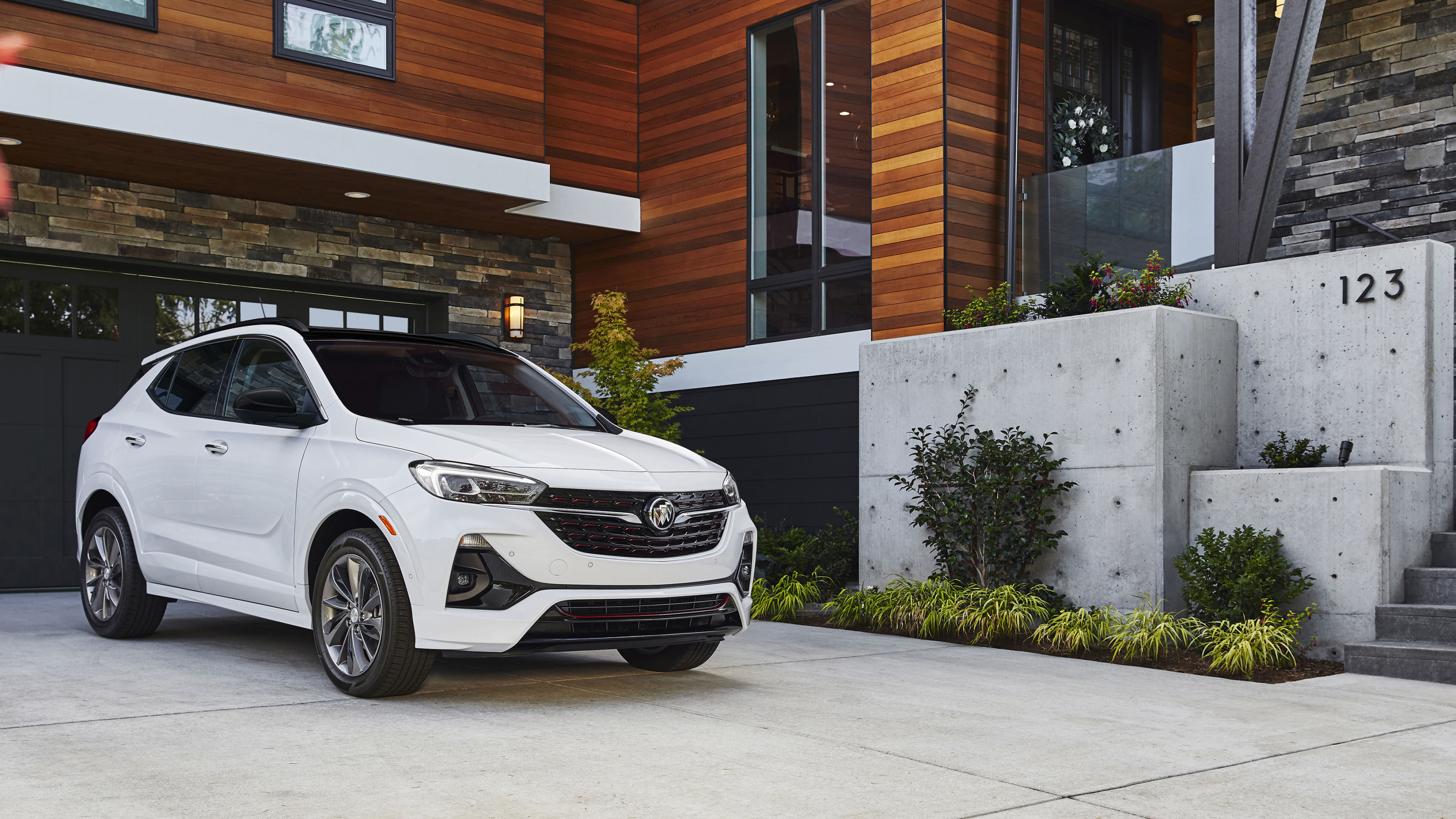 Buick Encore, Stylish crossover, Versatile interior, Innovative technology, 3840x2160 4K Desktop