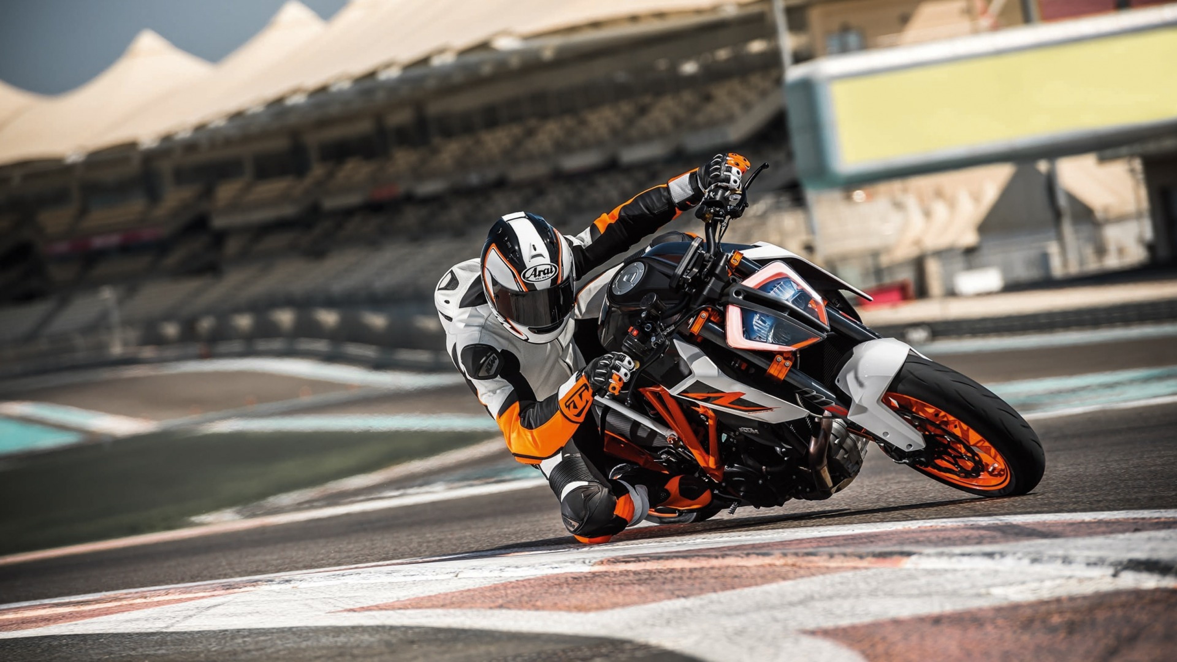 KTM 1290 Super Duke, HD wallpaper, Ultra HD, High-performance motorcycle, 3840x2160 4K Desktop