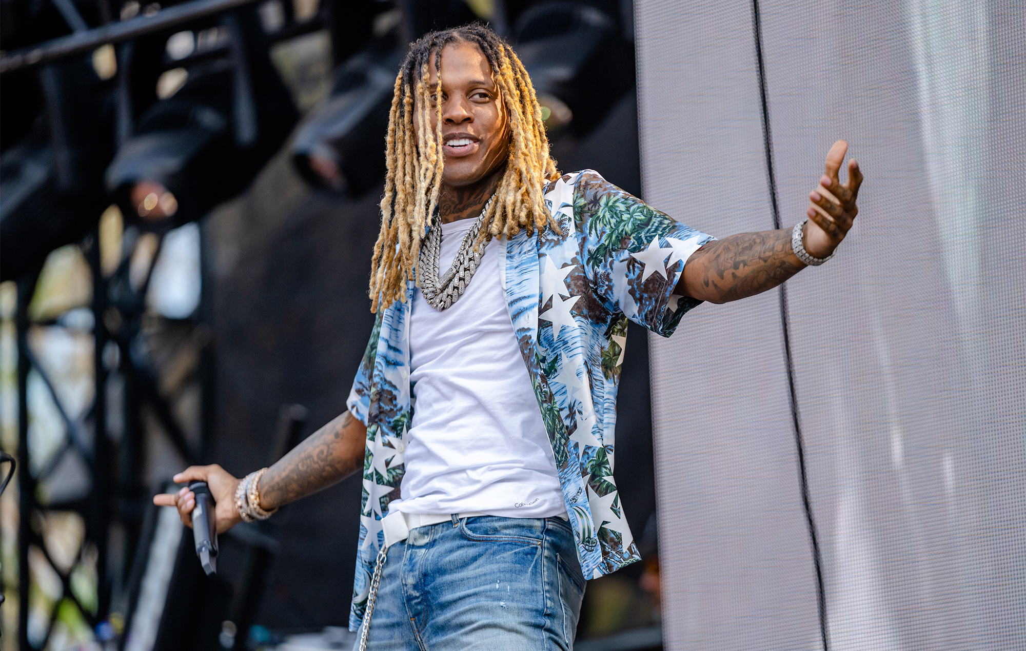 Lil Durk, Recovering After Lollapalooza Set, 2000x1270 HD Desktop