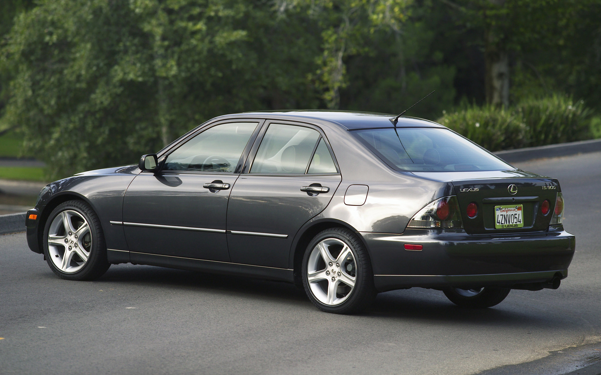 Lexus IS, Classic beauty, Japanese craftsmanship, Timeless appeal, 1920x1200 HD Desktop