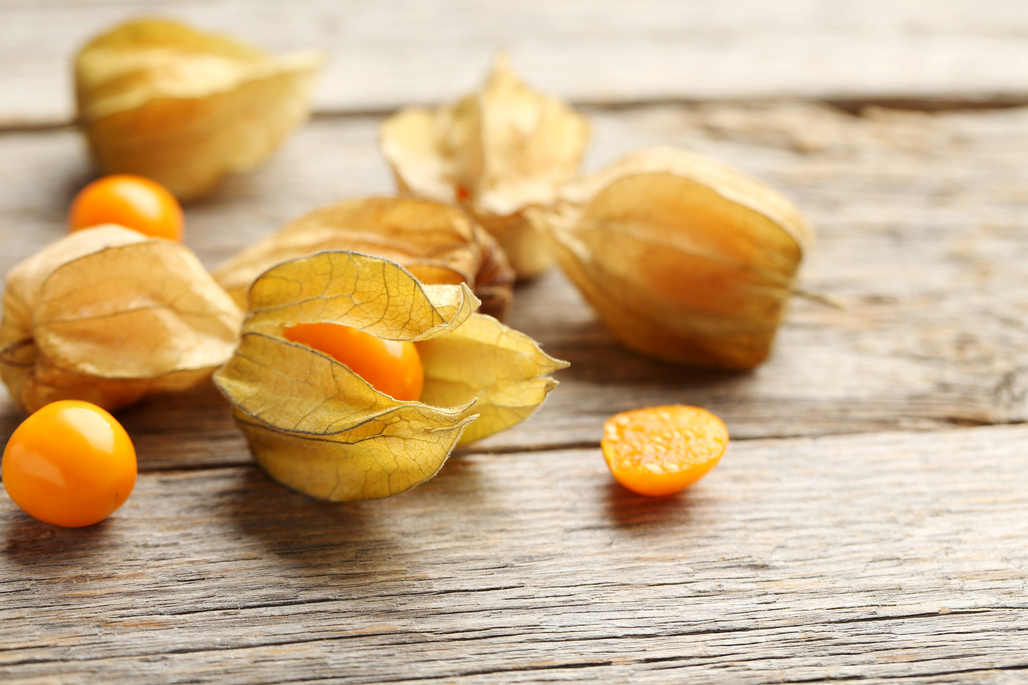 Physalis, Culinary uses, Preparation tips, Gourmet recipes, 2130x1420 HD Desktop