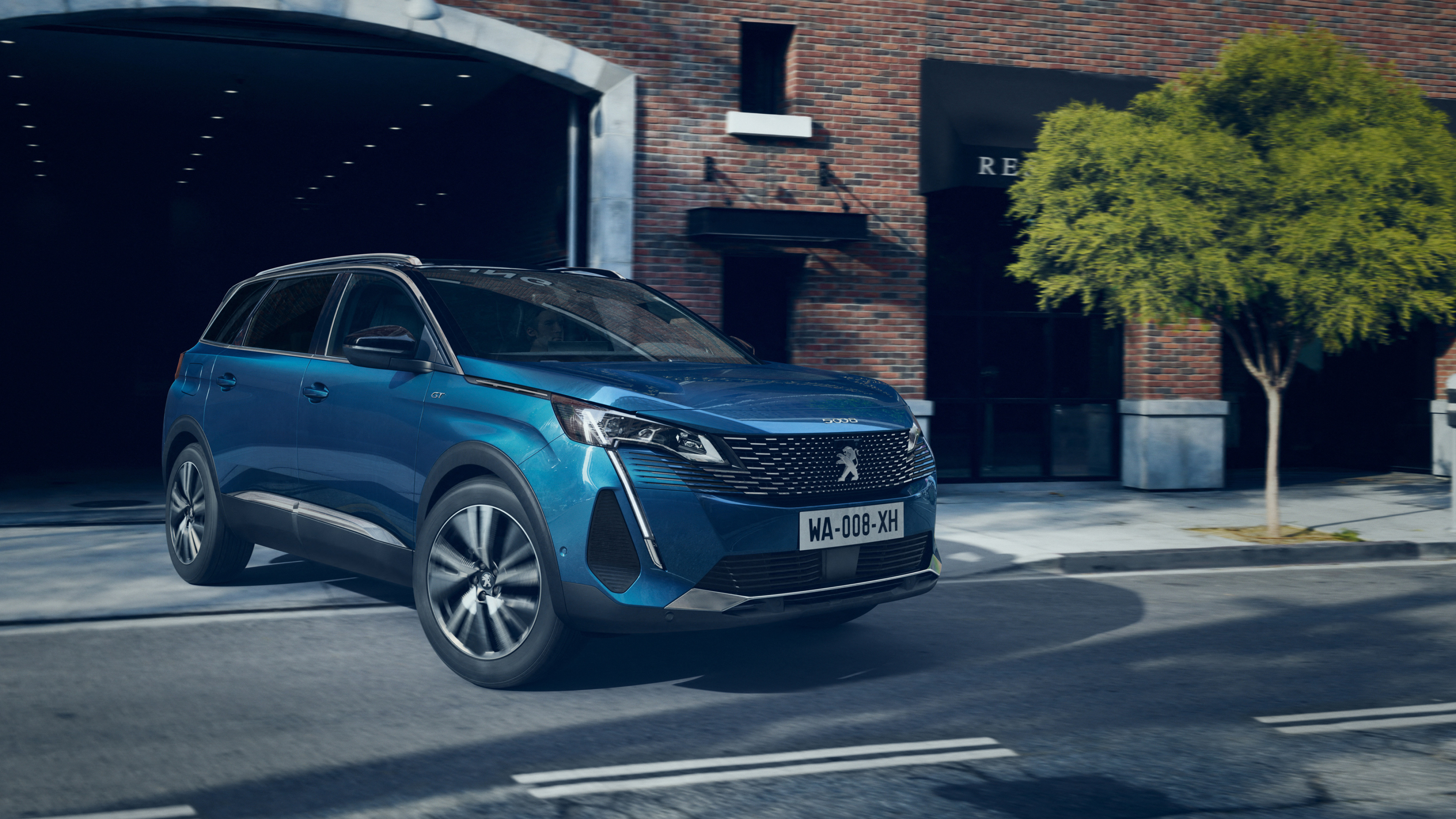 Peugeot 5008 (Auto), Spacious cabin, Versatile seating, Innovative technology, 3840x2160 4K Desktop