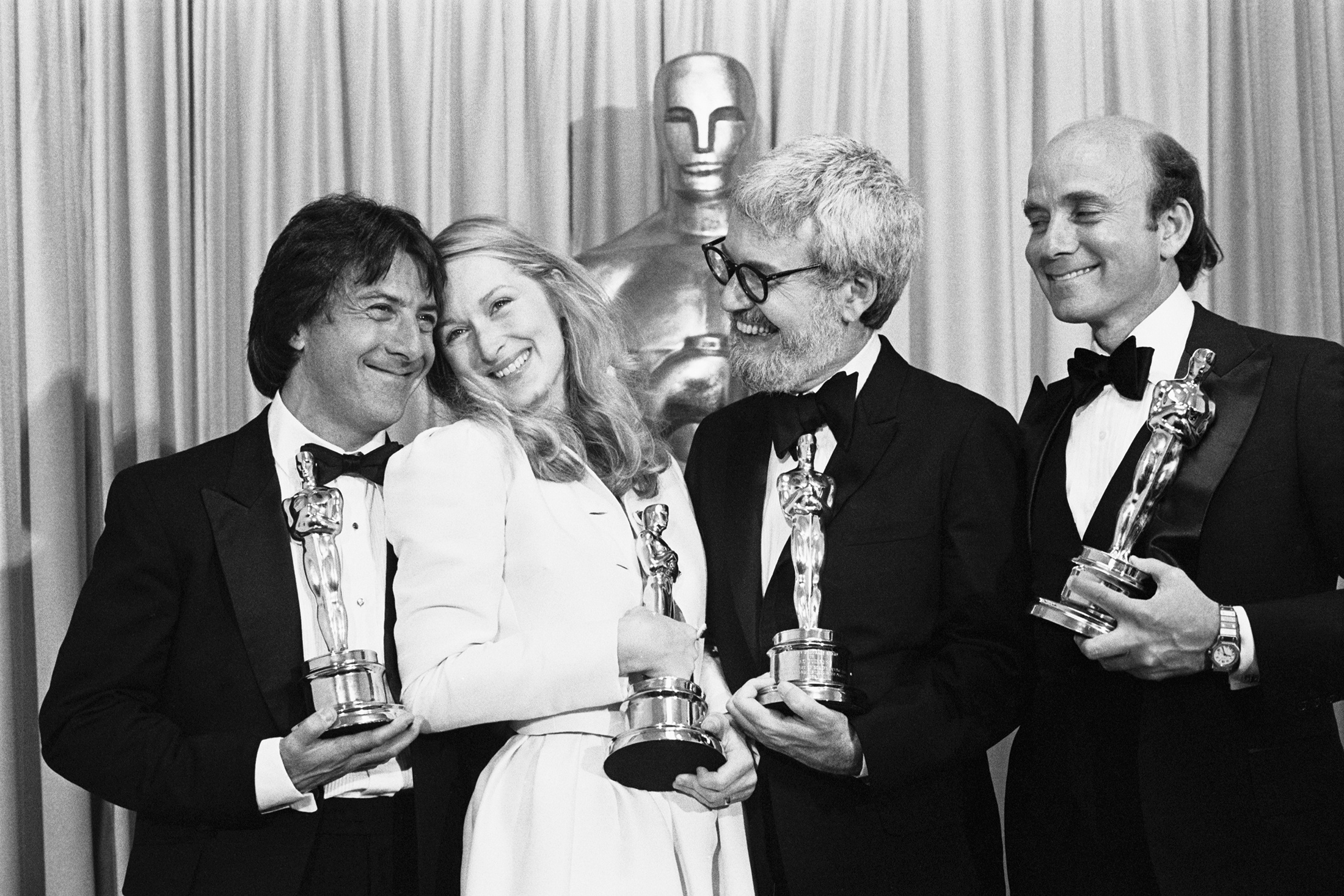 52nd Academy Awards, Dustin Hoffman Wallpaper, 2200x1470 HD Desktop