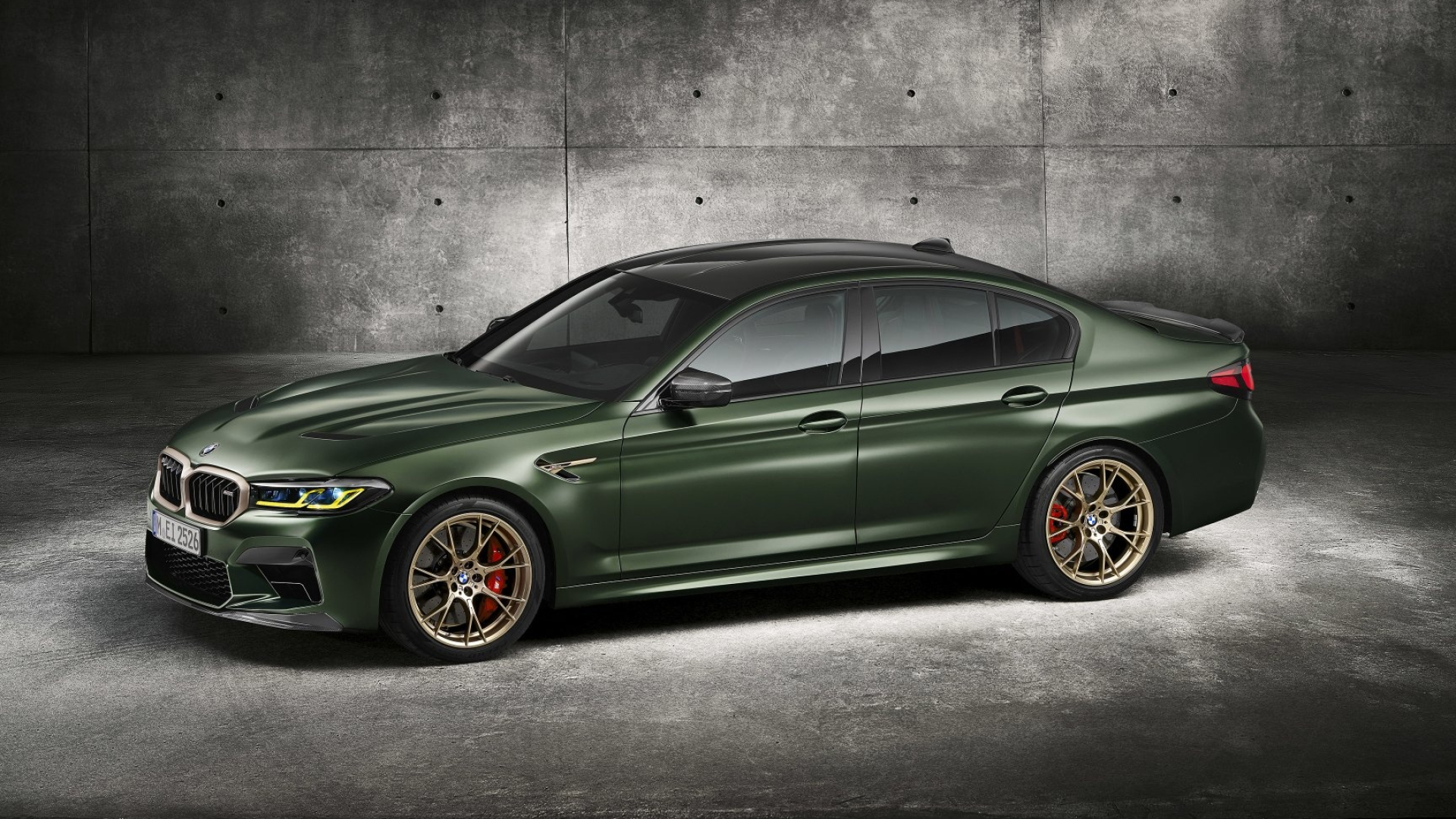 BMW M5 CS, gold bronze wheels, concrete studio wall, Full HD Desktop wallpaper