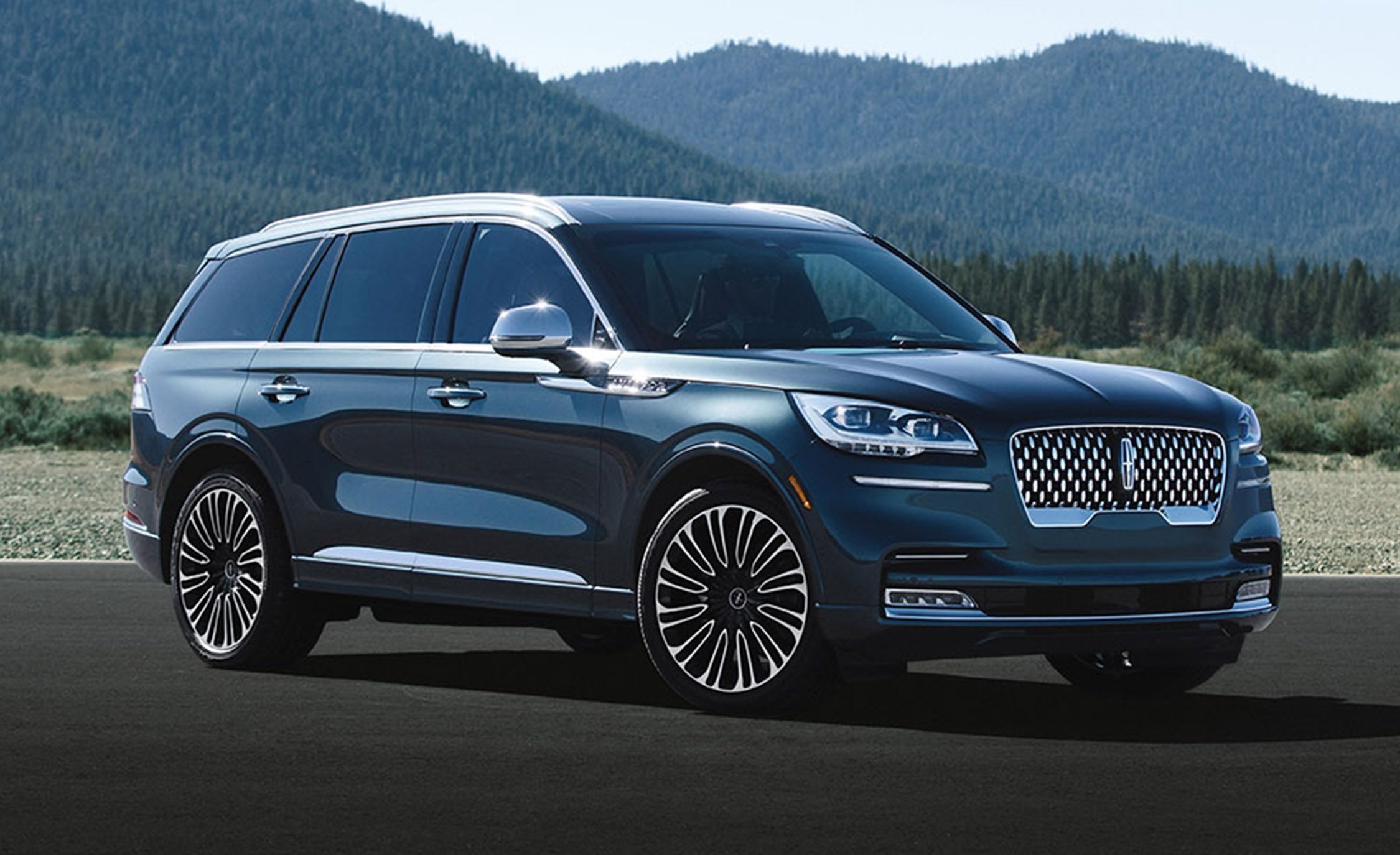 Lincoln Aviator, SUV pricing, Trim levels, Equipment, 2250x1380 HD Desktop