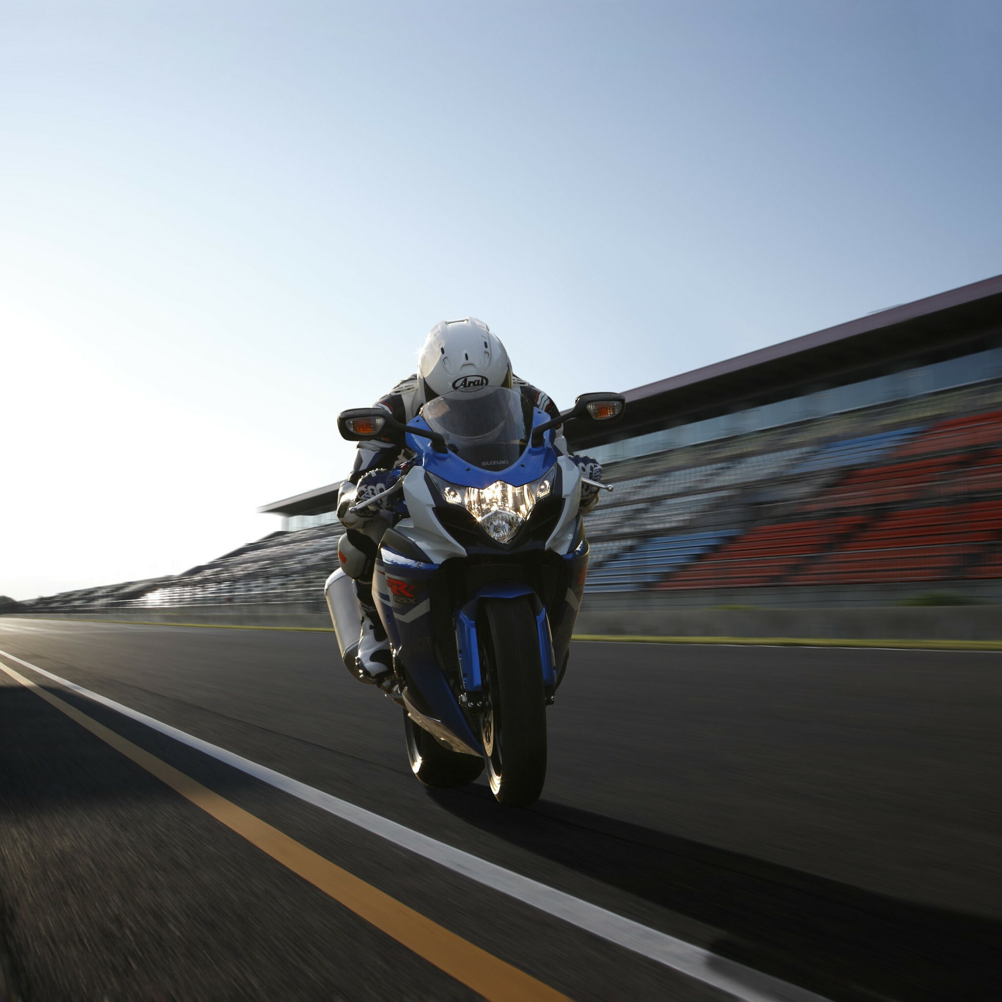 GSX-R, Suzuki GSX R1000, Wallpaper, 2050x2050 HD Phone